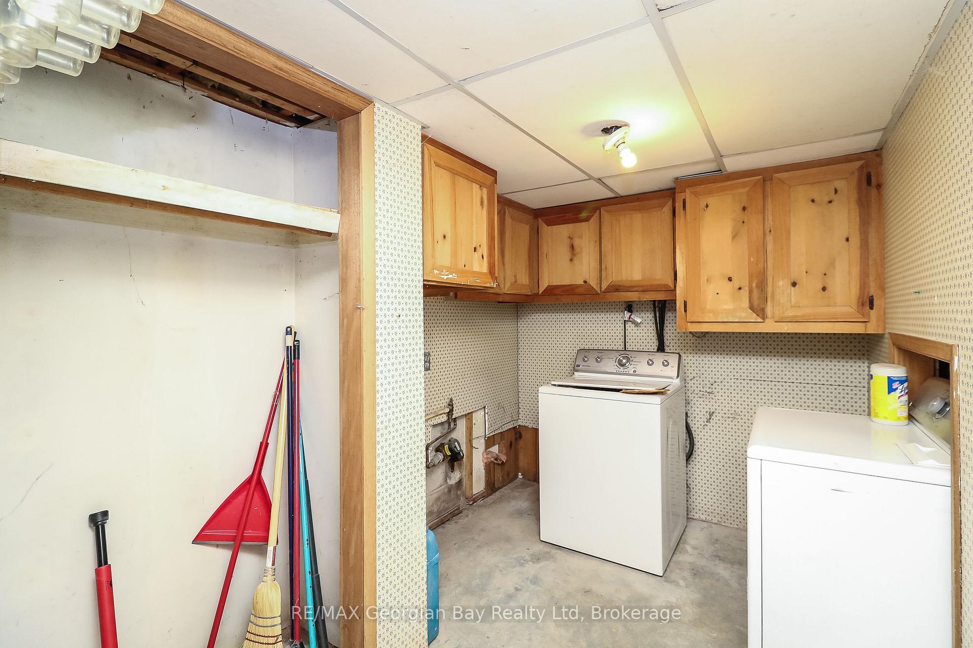 Photo 22 of 1298 Everton Road, Midland — HOMEH