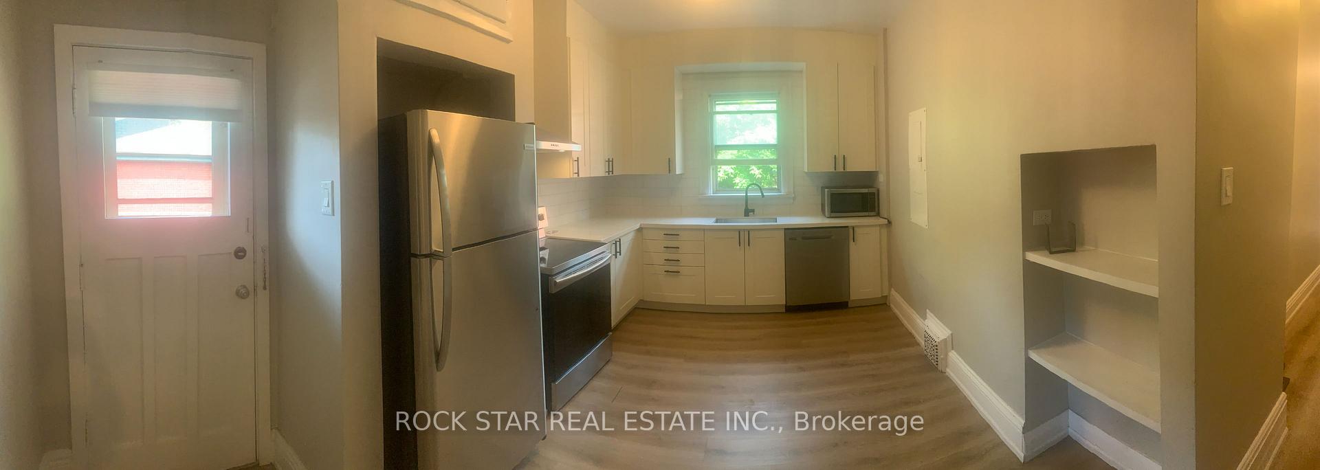 Photo 14 of Unit Unit 2/Upper, 219 Stinson Street, Hamilton, Stinson — HOMEH