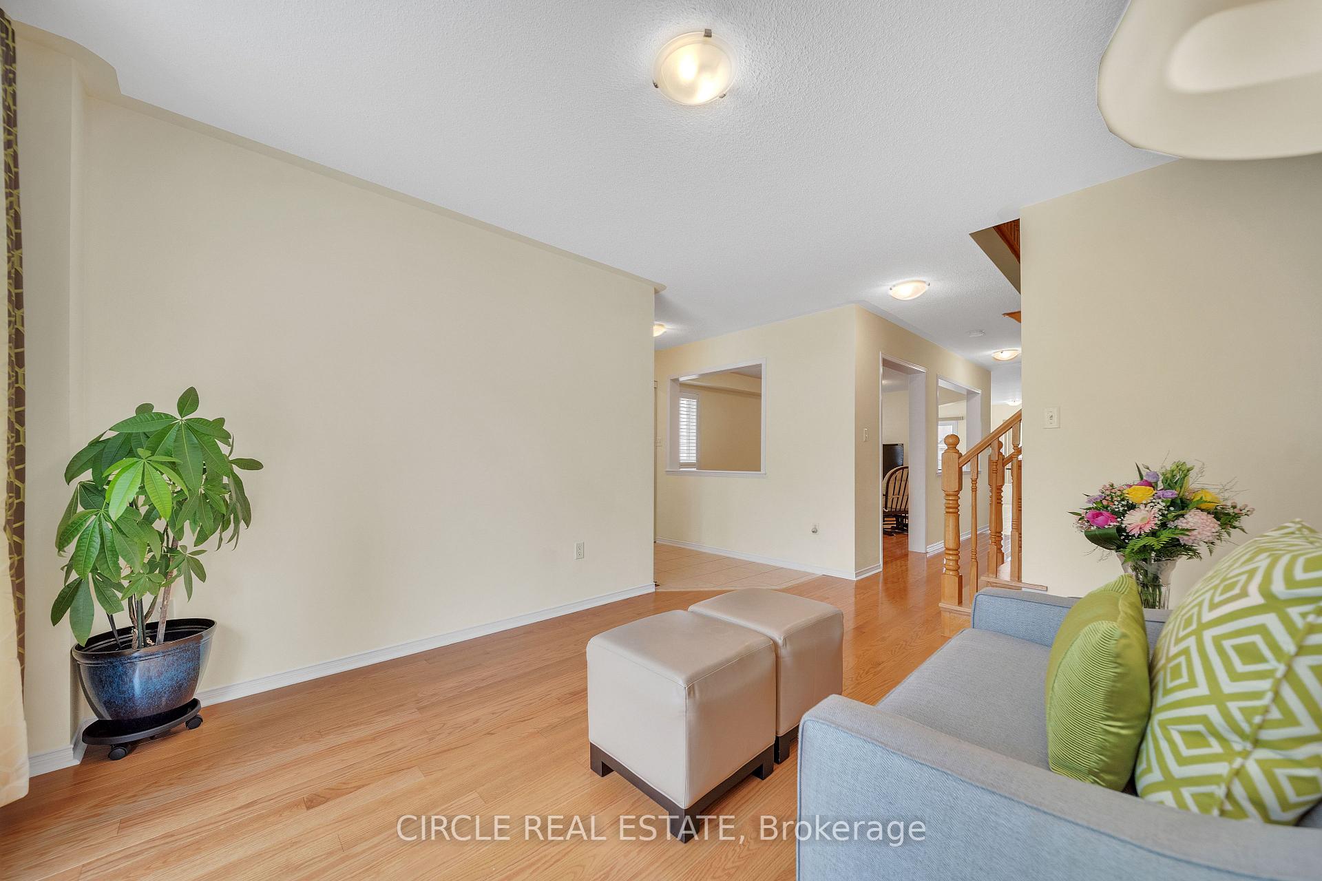 Photo 8 of 16 Calafia Street, Markham, Cornell — HOMEH