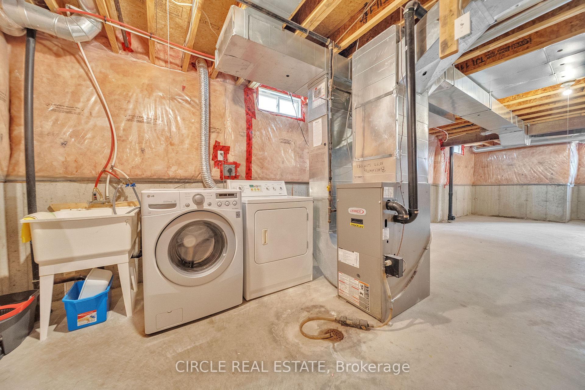 Photo 33 of 16 Calafia Street, Markham, Cornell — HOMEH