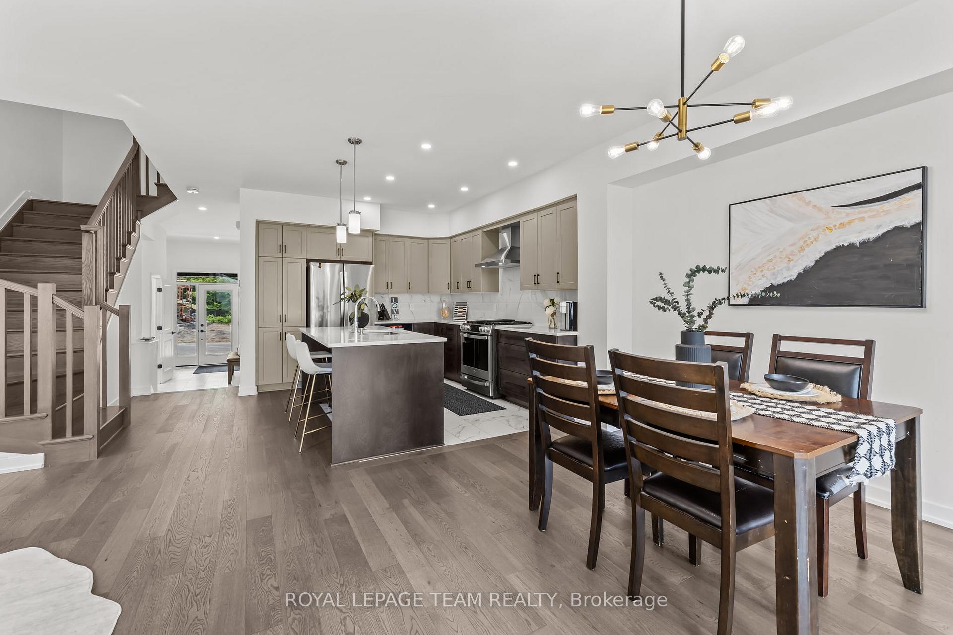Photo 7 of 1008 Kitigan Grove, Ottawa, Kanata - Kanata Lakes/Heritage Hills — HOMEH