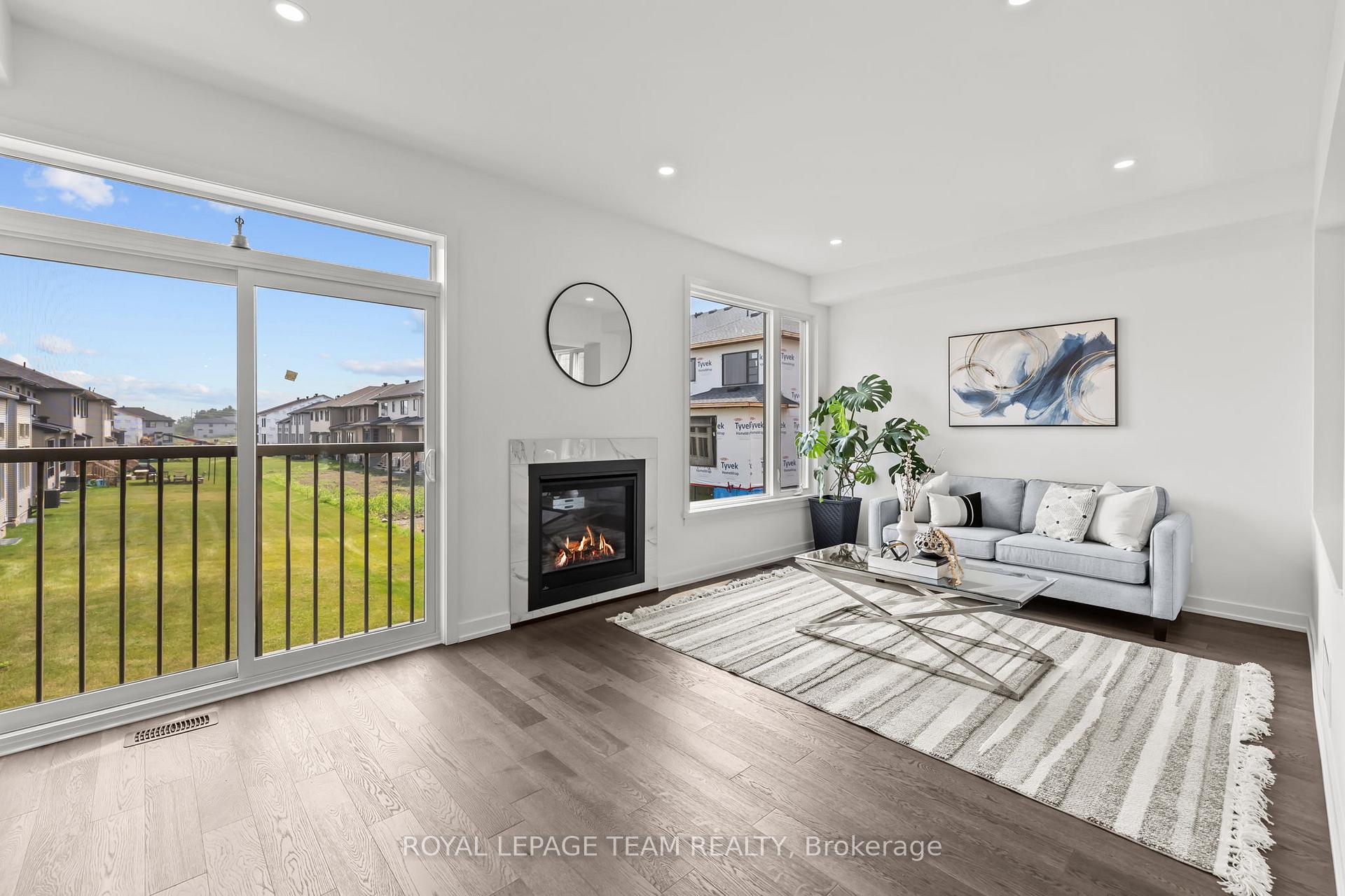 Photo 14 of 1008 Kitigan Grove, Ottawa, Kanata - Kanata Lakes/Heritage Hills — HOMEH