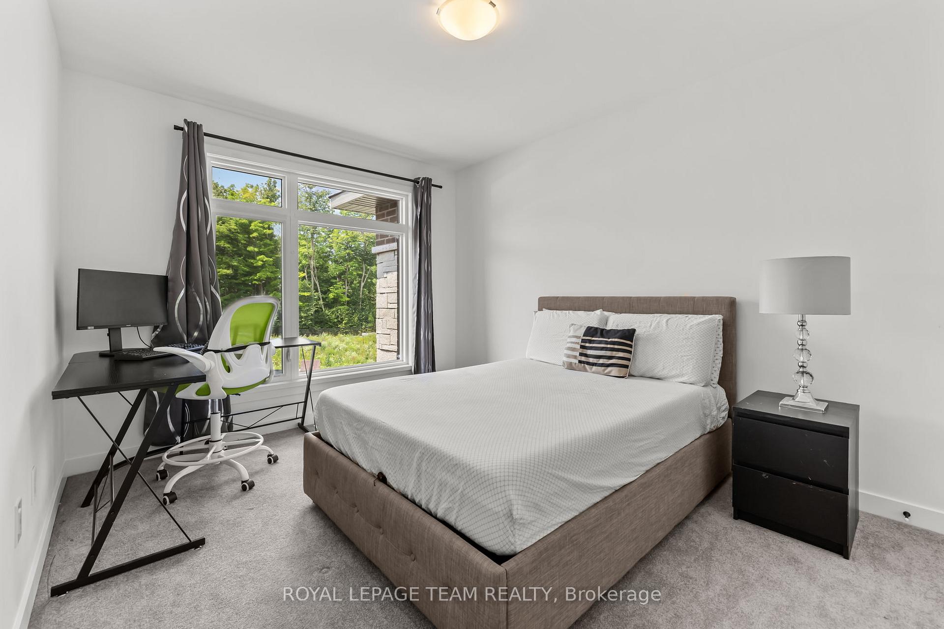 Photo 23 of 1008 Kitigan Grove, Ottawa, Kanata - Kanata Lakes/Heritage Hills — HOMEH