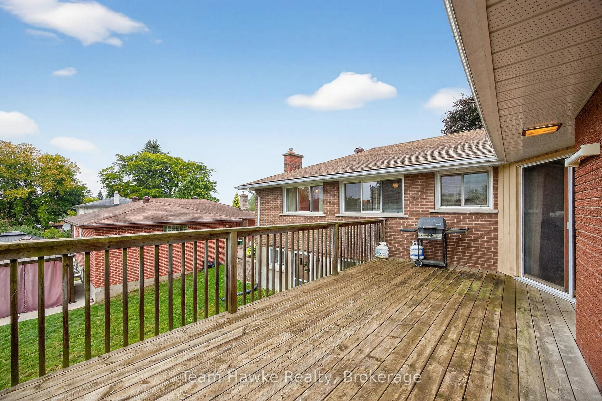 Photo 38 of 558 Russell Street, Midland — HOMEH