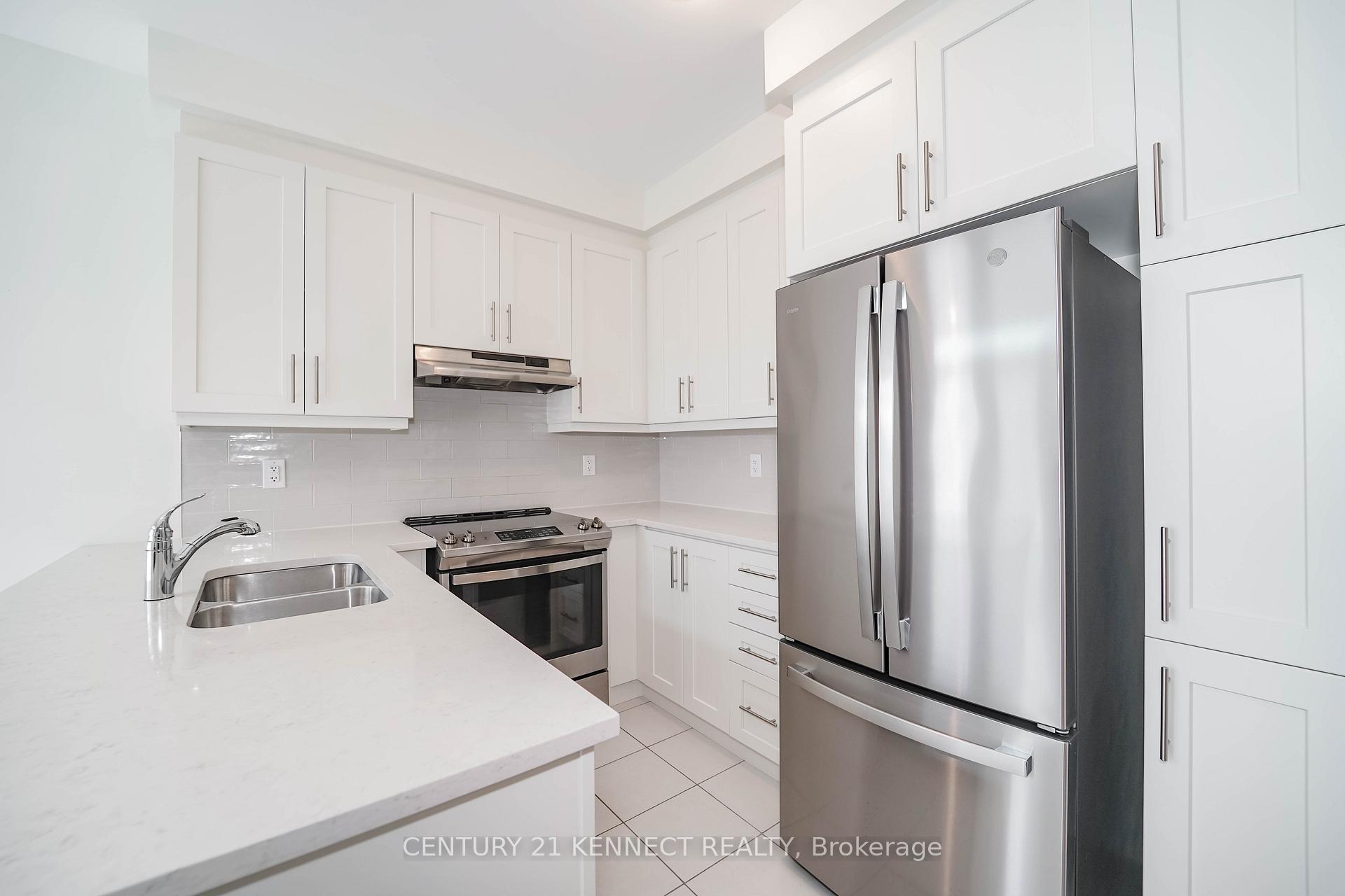 Photo 15 of 18 Cecil Sinclair Drive, Markham, Victoria Square — HOMEH