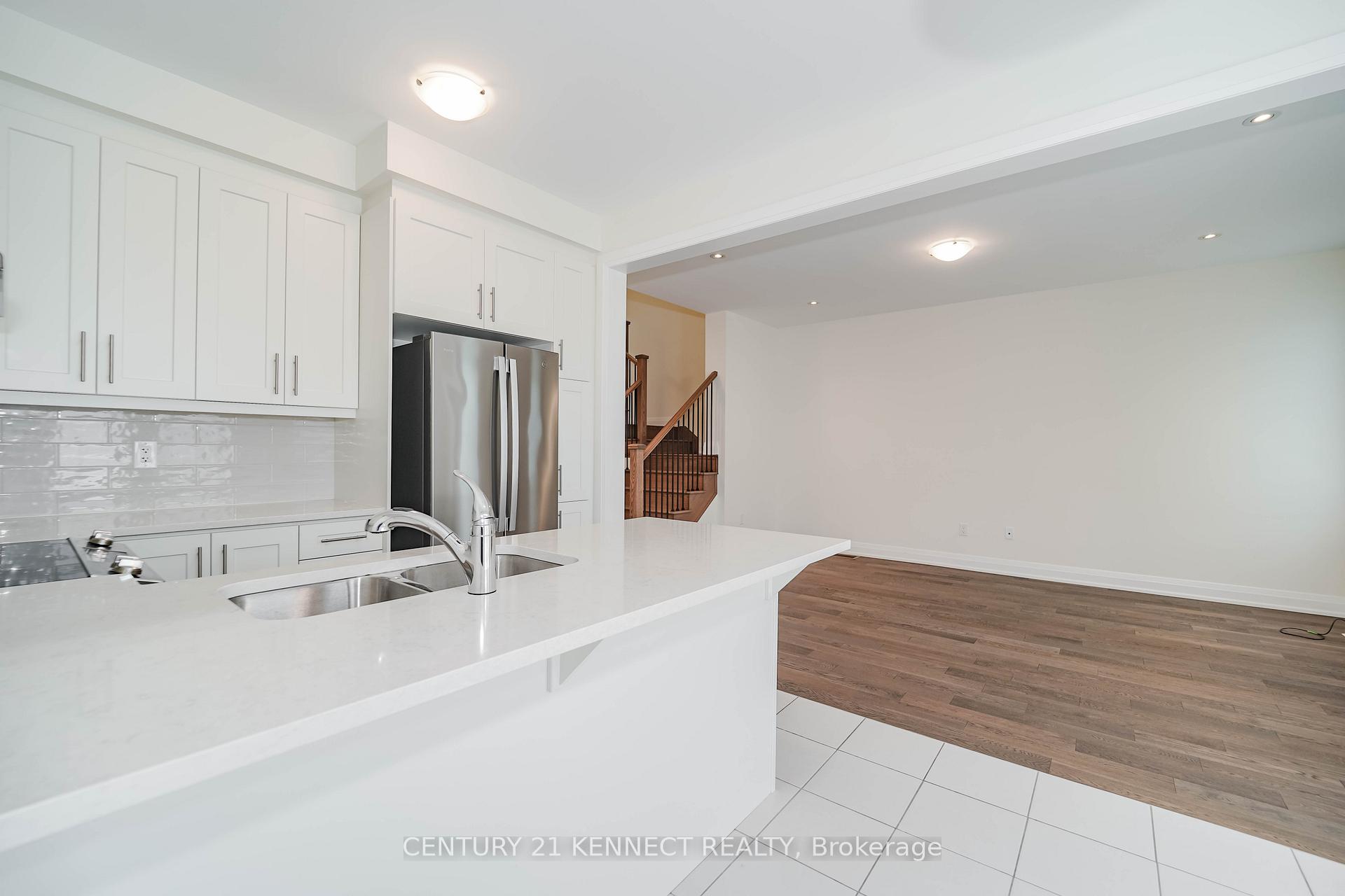 Photo 20 of 18 Cecil Sinclair Drive, Markham, Victoria Square — HOMEH