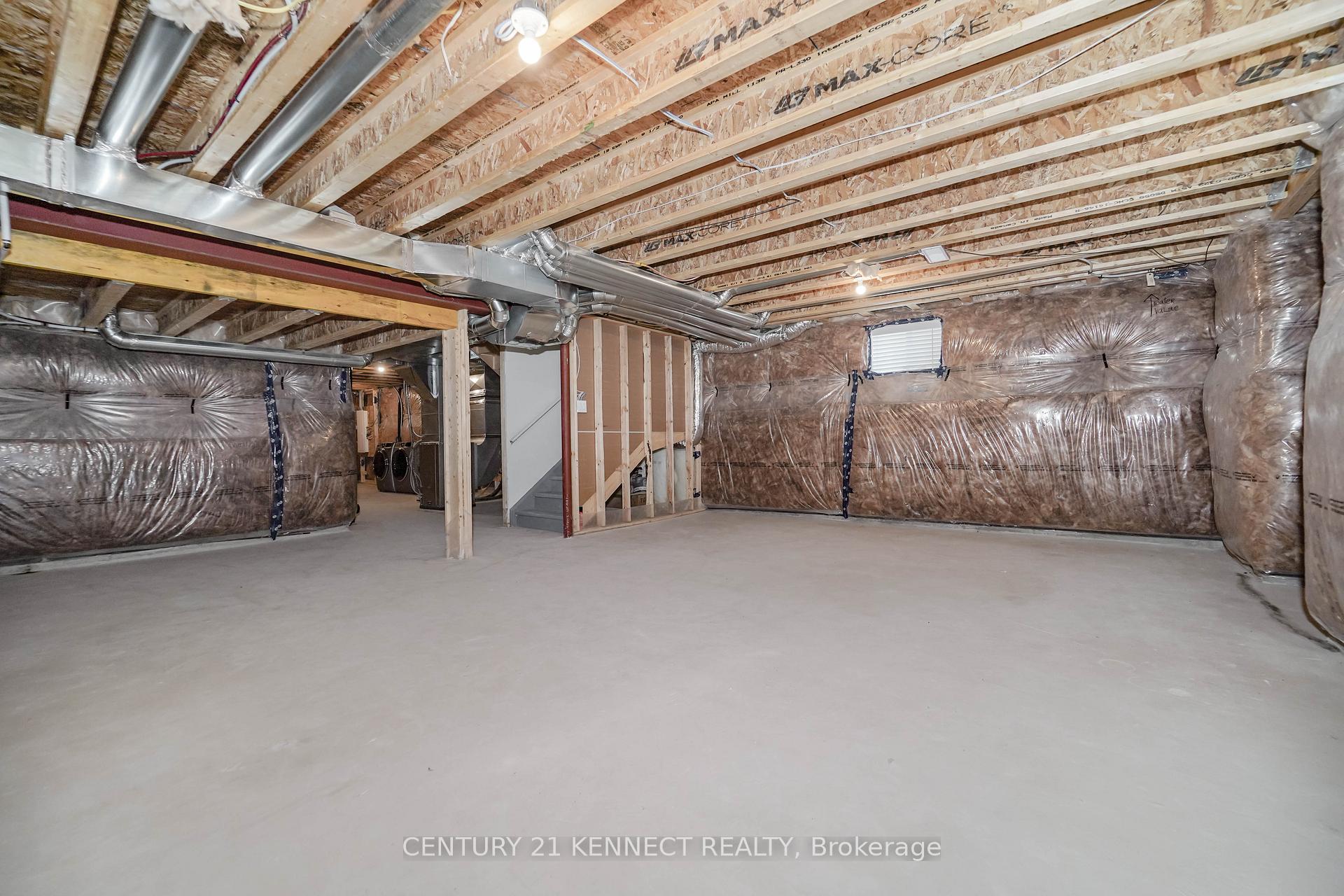 Photo 38 of 18 Cecil Sinclair Drive, Markham, Victoria Square — HOMEH