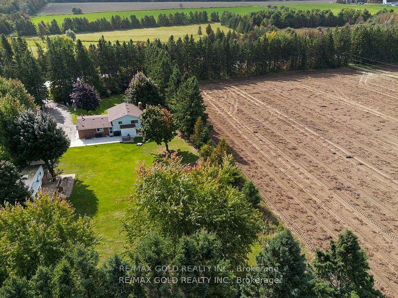 Photo 6 of 286063 County Road 10 Side Road, Mono, Rural Mono — HOMEH