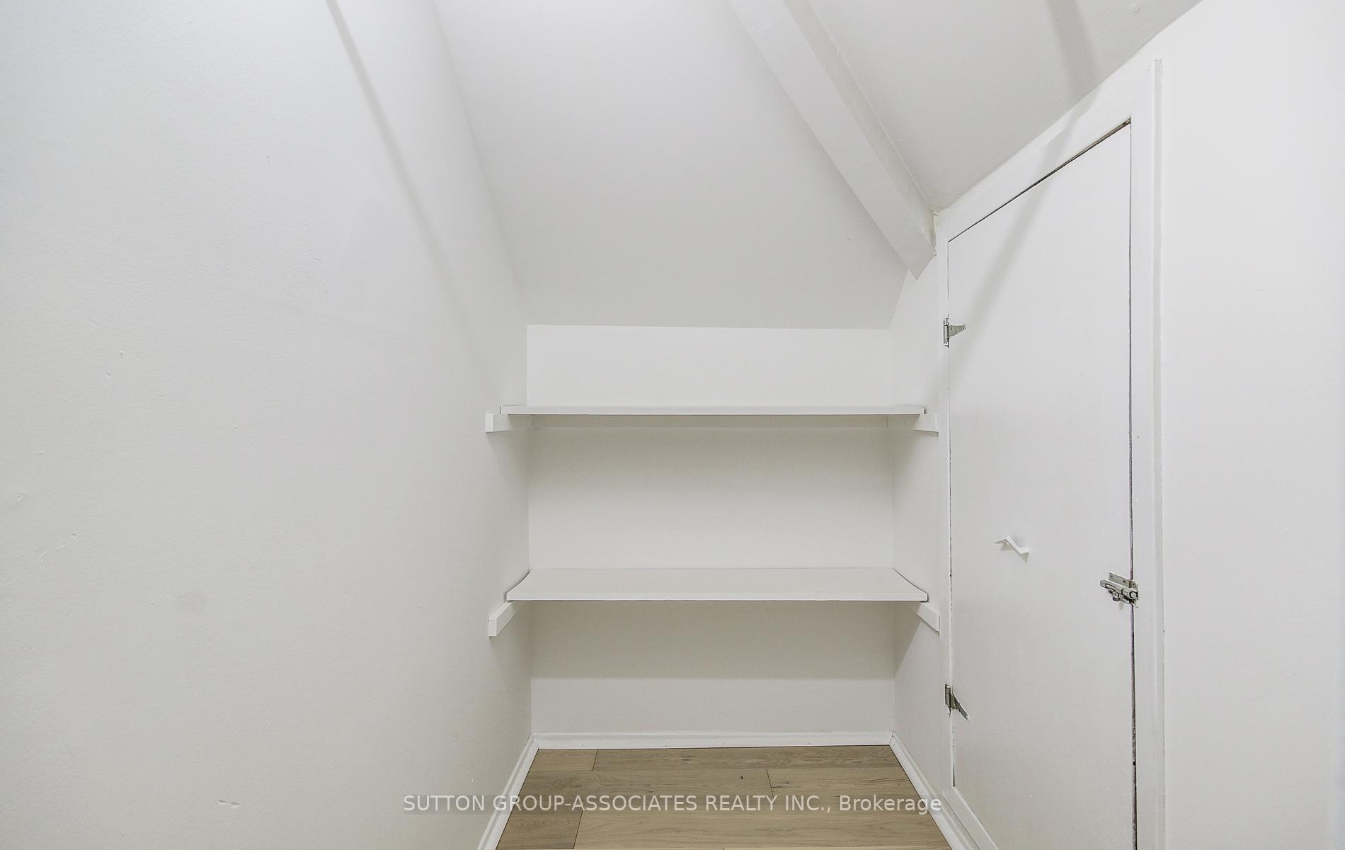 Photo 17 of 12 East 25th Street, Hamilton, Eastmount — HOMEH