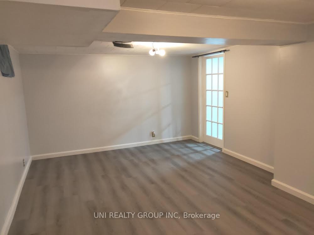 Photo 21 of 25 Gowrie Drive, Ottawa, Kanata - Glencairn/Hazeldean — HOMEH