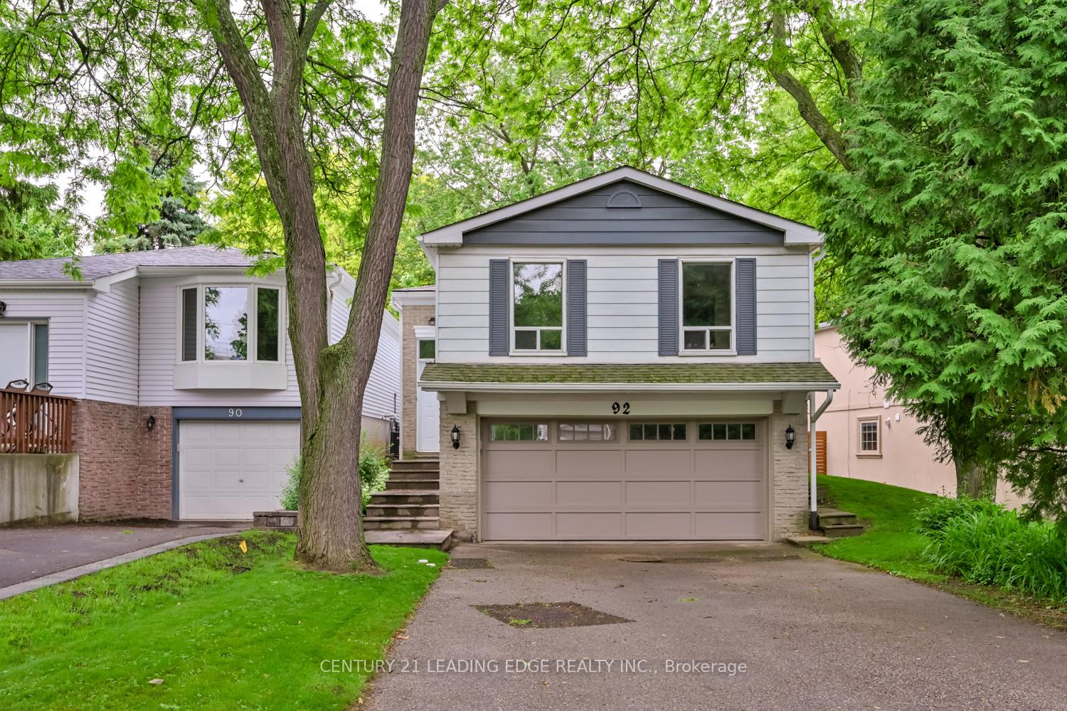 Photo 1 of 92 Donnamora Crescent, Markham, German Mills — HOMEH