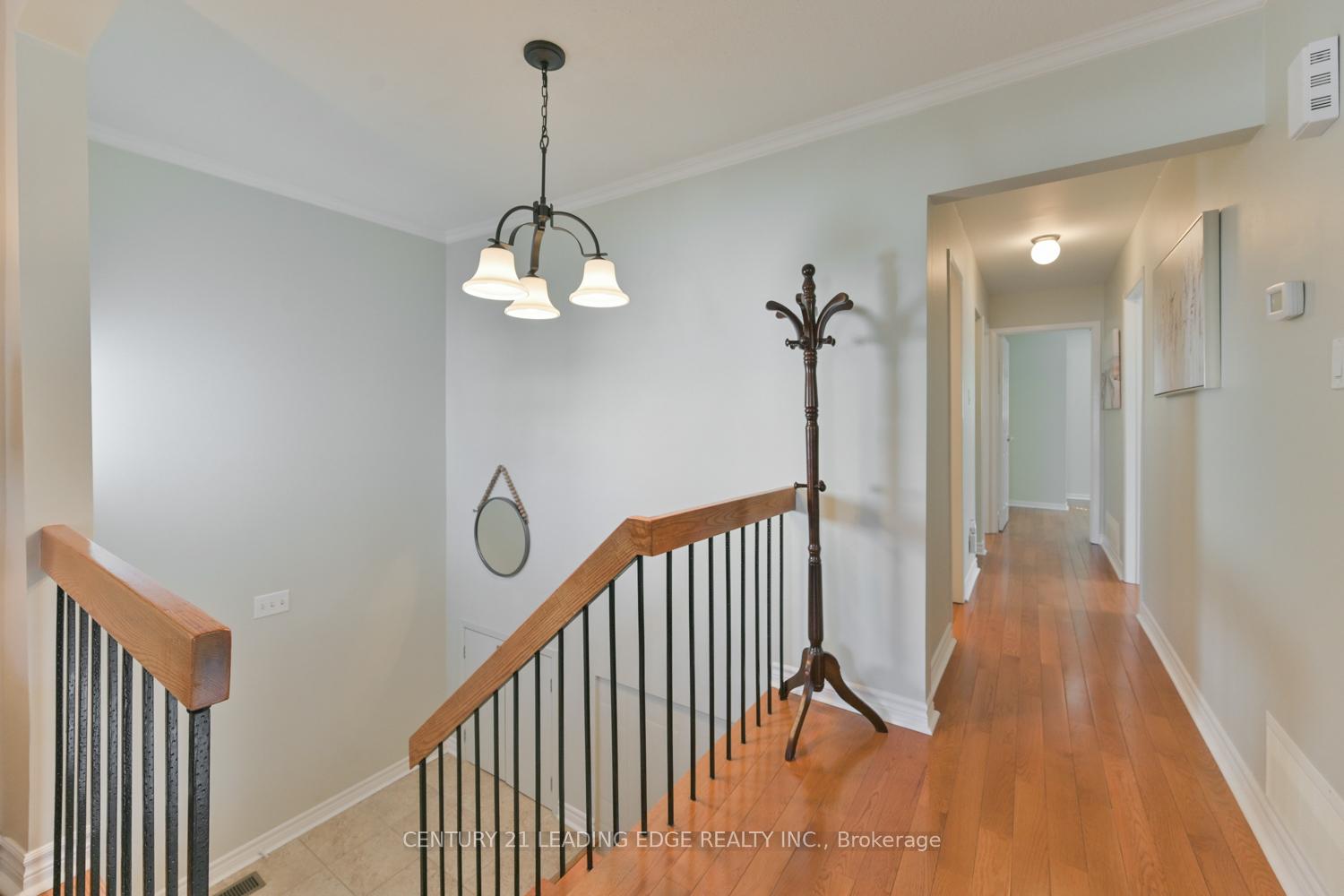 Photo 16 of 92 Donnamora Crescent, Markham, German Mills — HOMEH