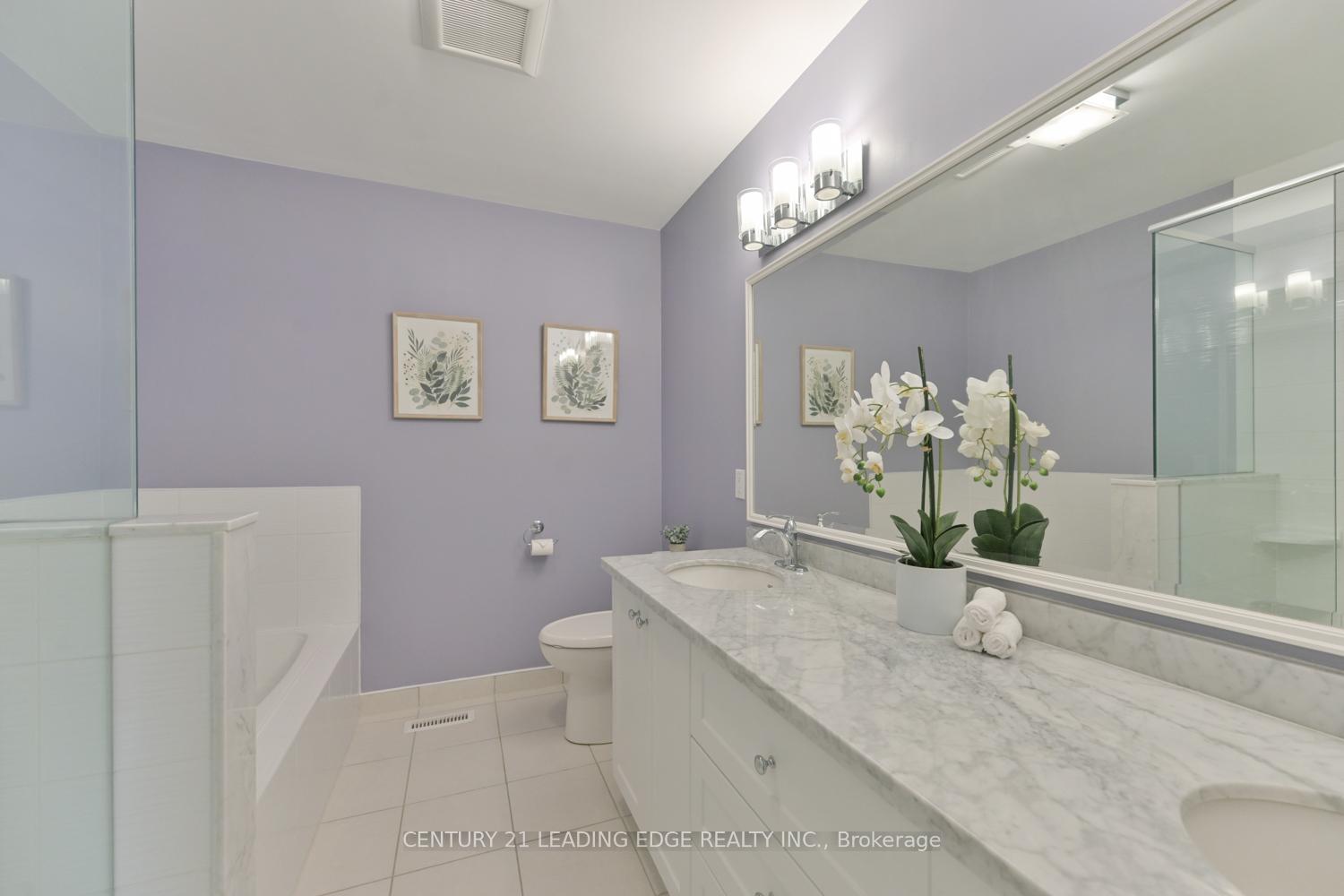 Photo 22 of 92 Donnamora Crescent, Markham, German Mills — HOMEH