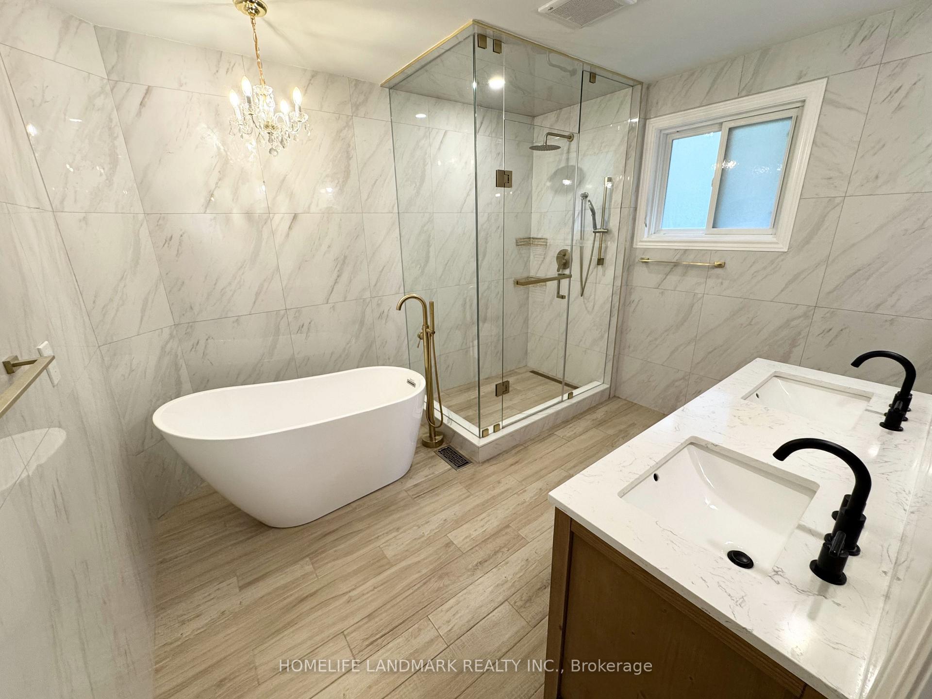 Photo 5 of 144 Lyndhurst Drive, Markham, Thornlea — HOMEH