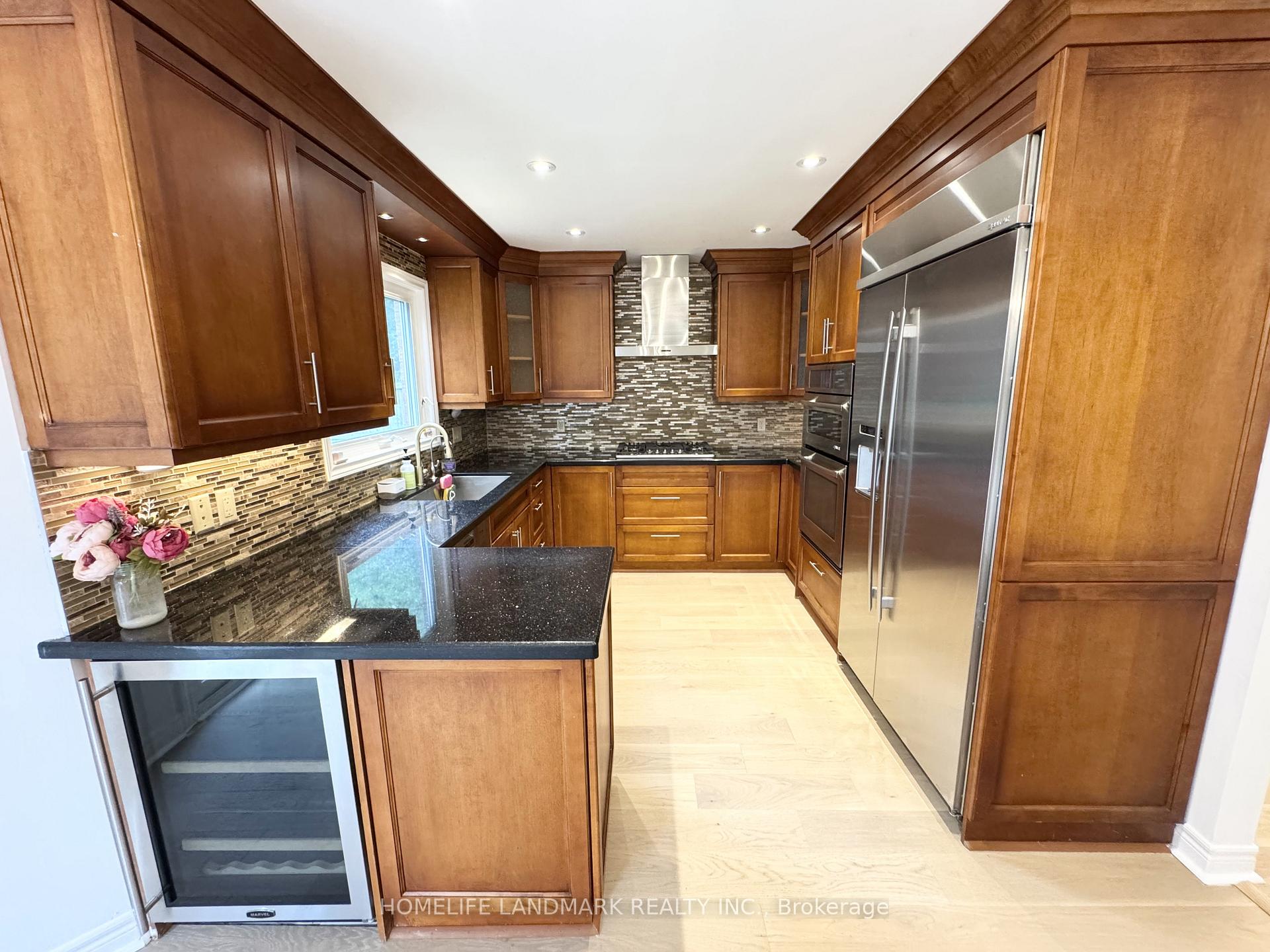 Photo 6 of 144 Lyndhurst Drive, Markham, Thornlea — HOMEH