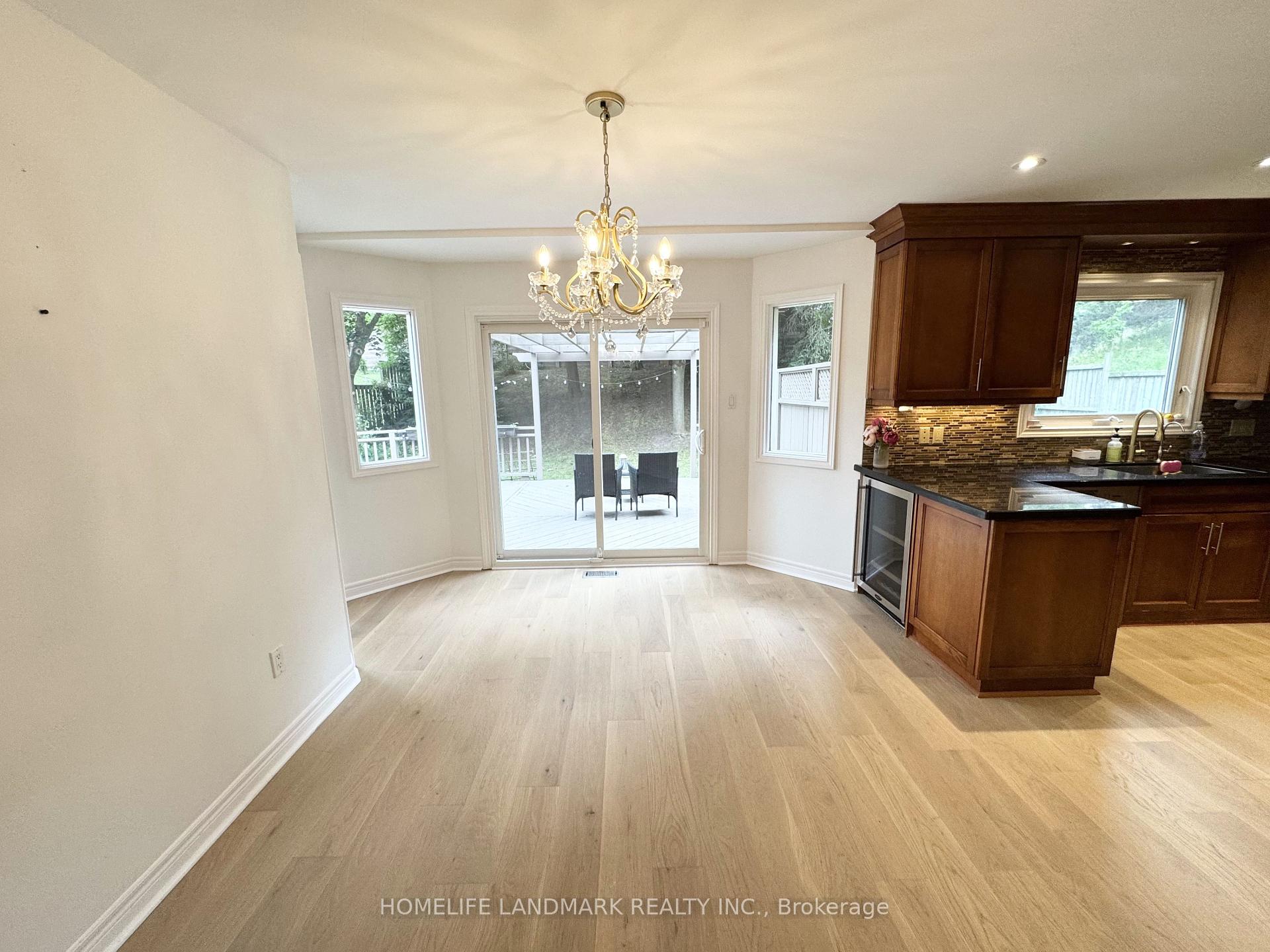 Photo 11 of 144 Lyndhurst Drive, Markham, Thornlea — HOMEH
