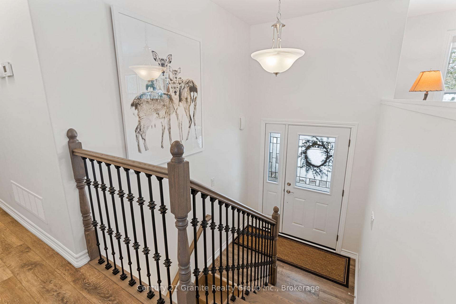 Photo 7 of 460 Bobcaygeon Road, Minden Hills, Anson — HOMEH
