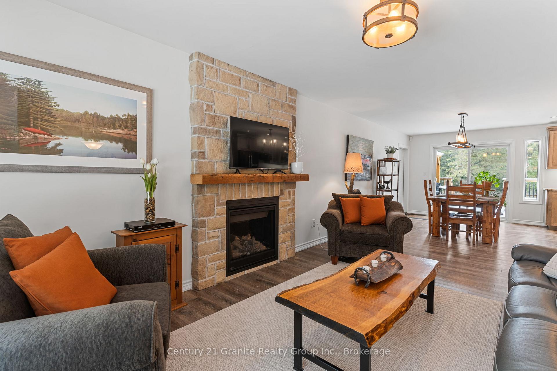 Photo 8 of 460 Bobcaygeon Road, Minden Hills, Anson — HOMEH