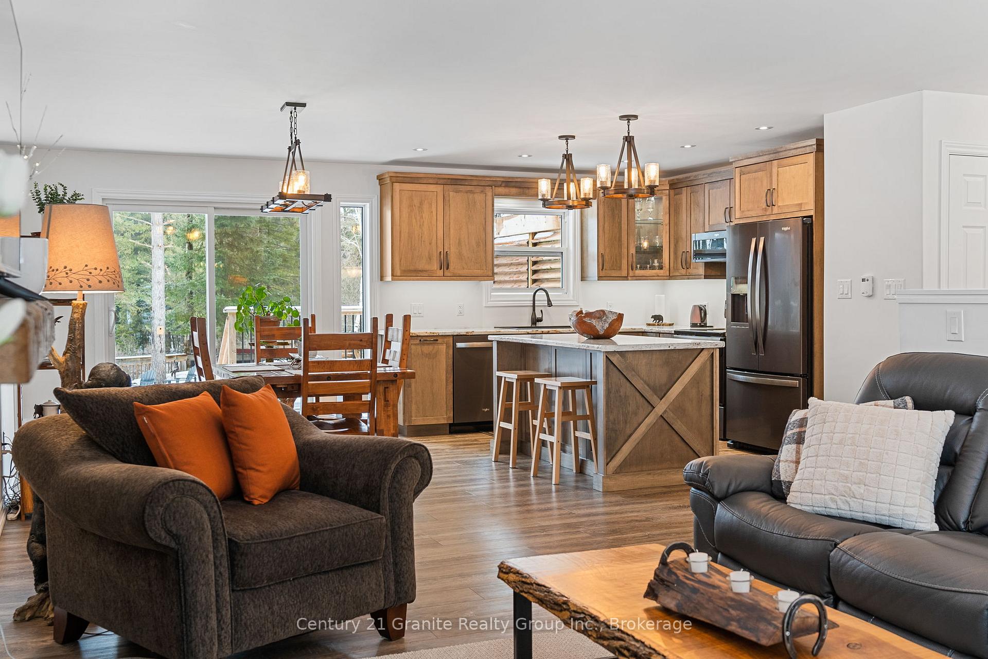 Photo 10 of 460 Bobcaygeon Road, Minden Hills, Anson — HOMEH