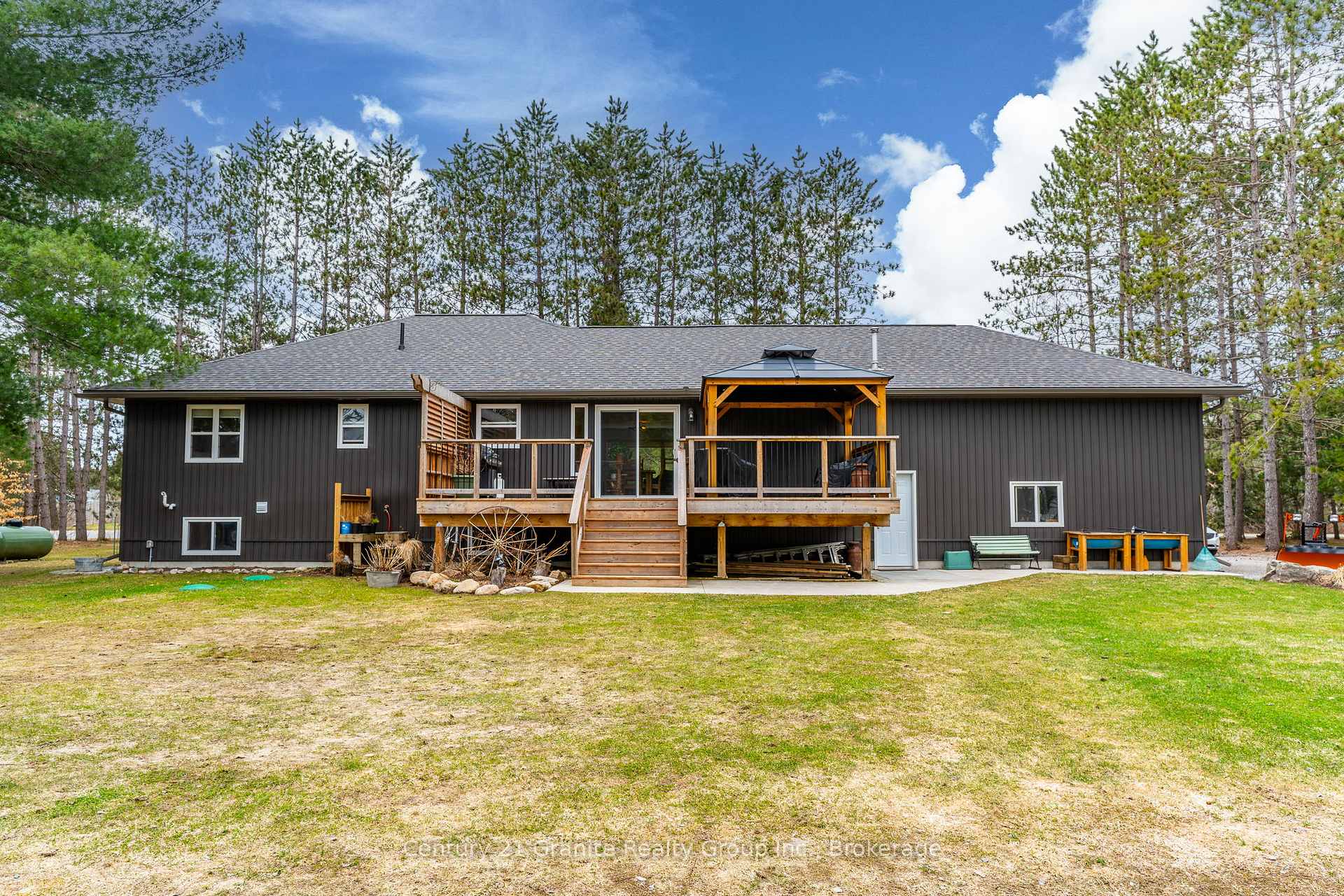 Photo 29 of 460 Bobcaygeon Road, Minden Hills, Anson — HOMEH
