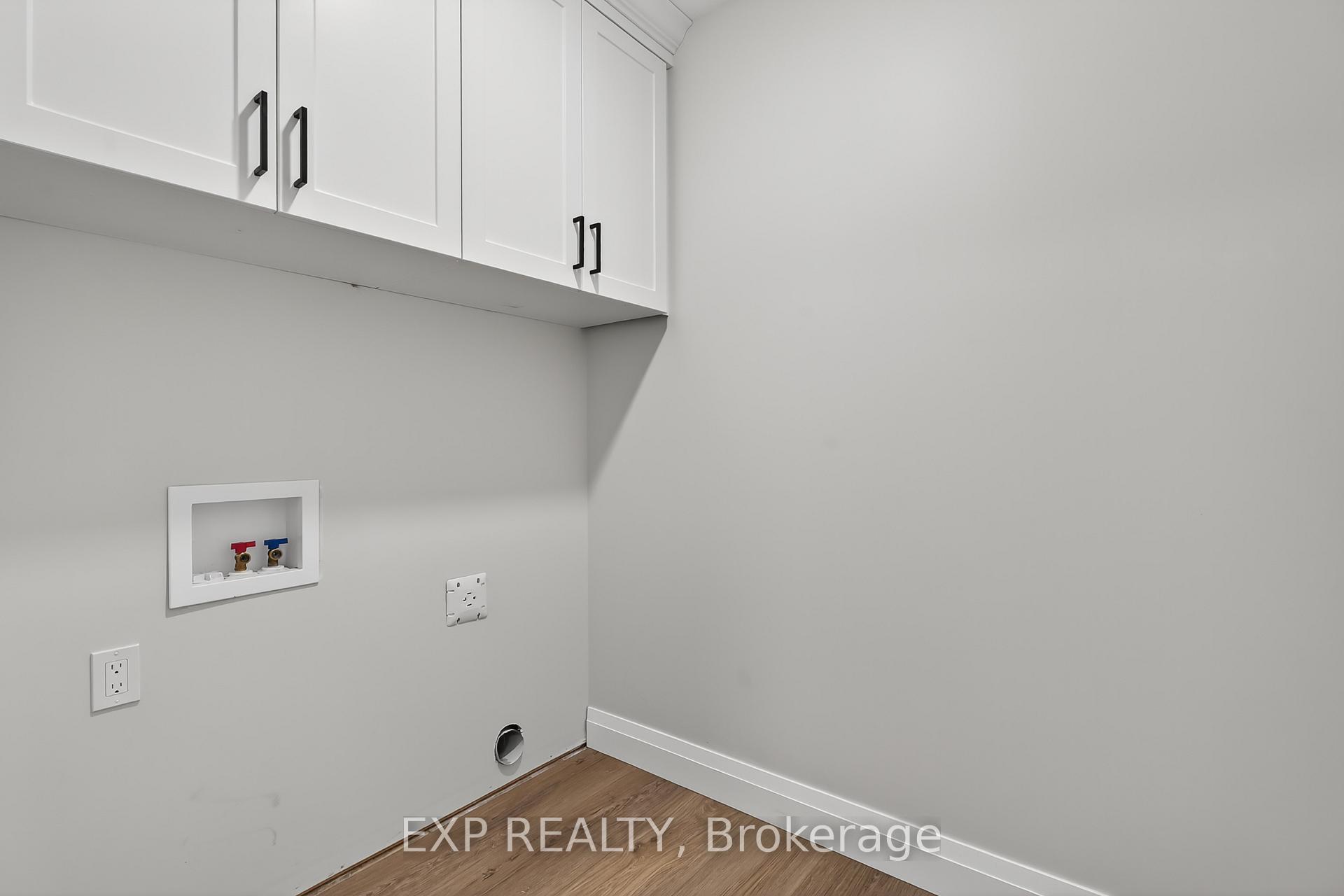 Photo 10 of 166 Webb Street, Minto — HOMEH