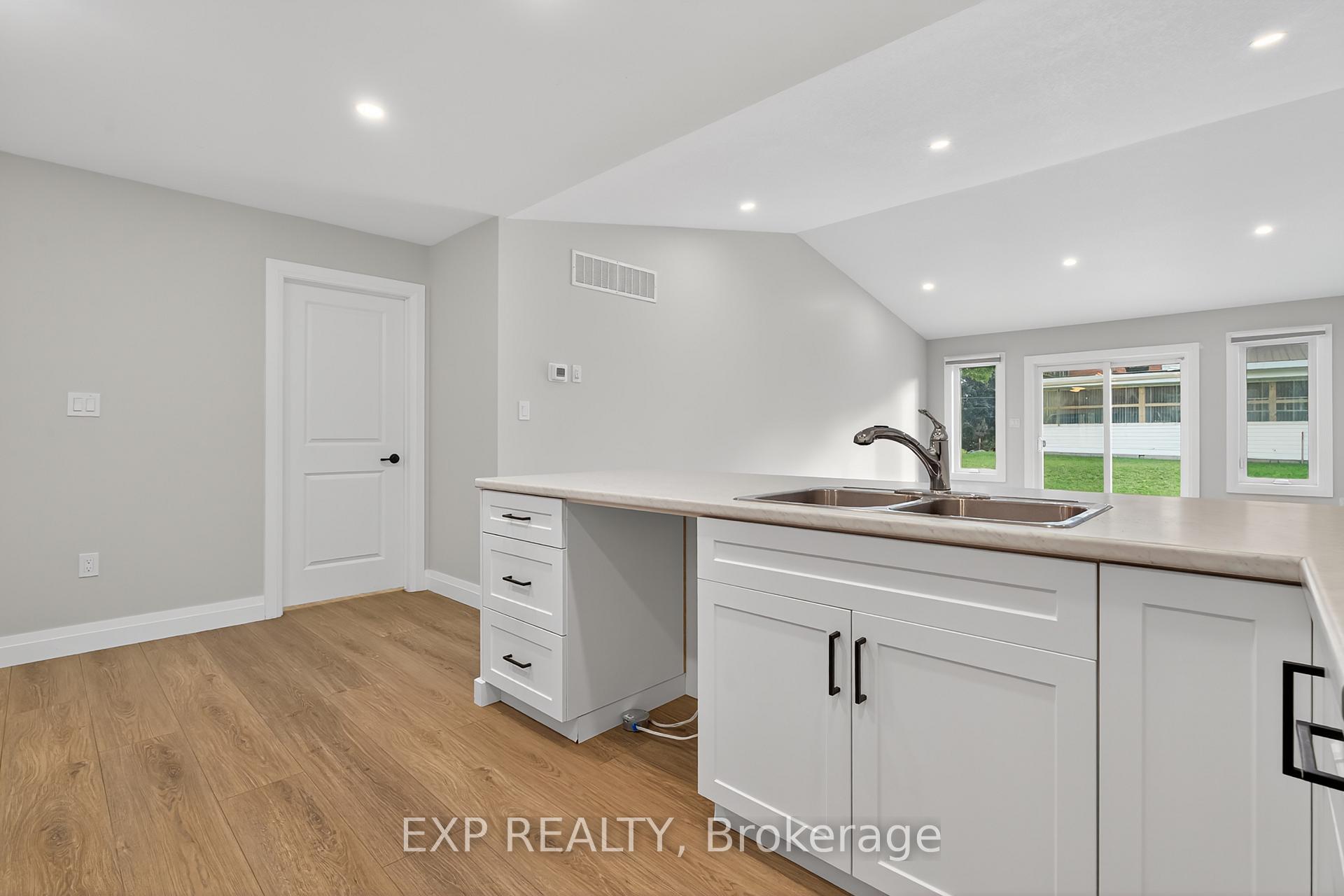 Photo 17 of 166 Webb Street, Minto — HOMEH