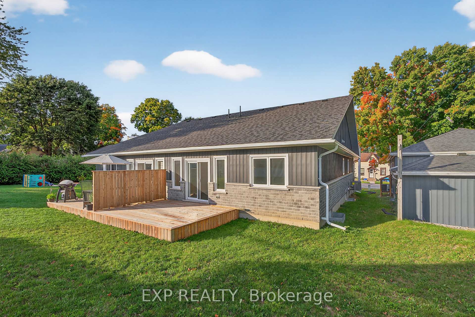 Photo 32 of 166 Webb Street, Minto — HOMEH