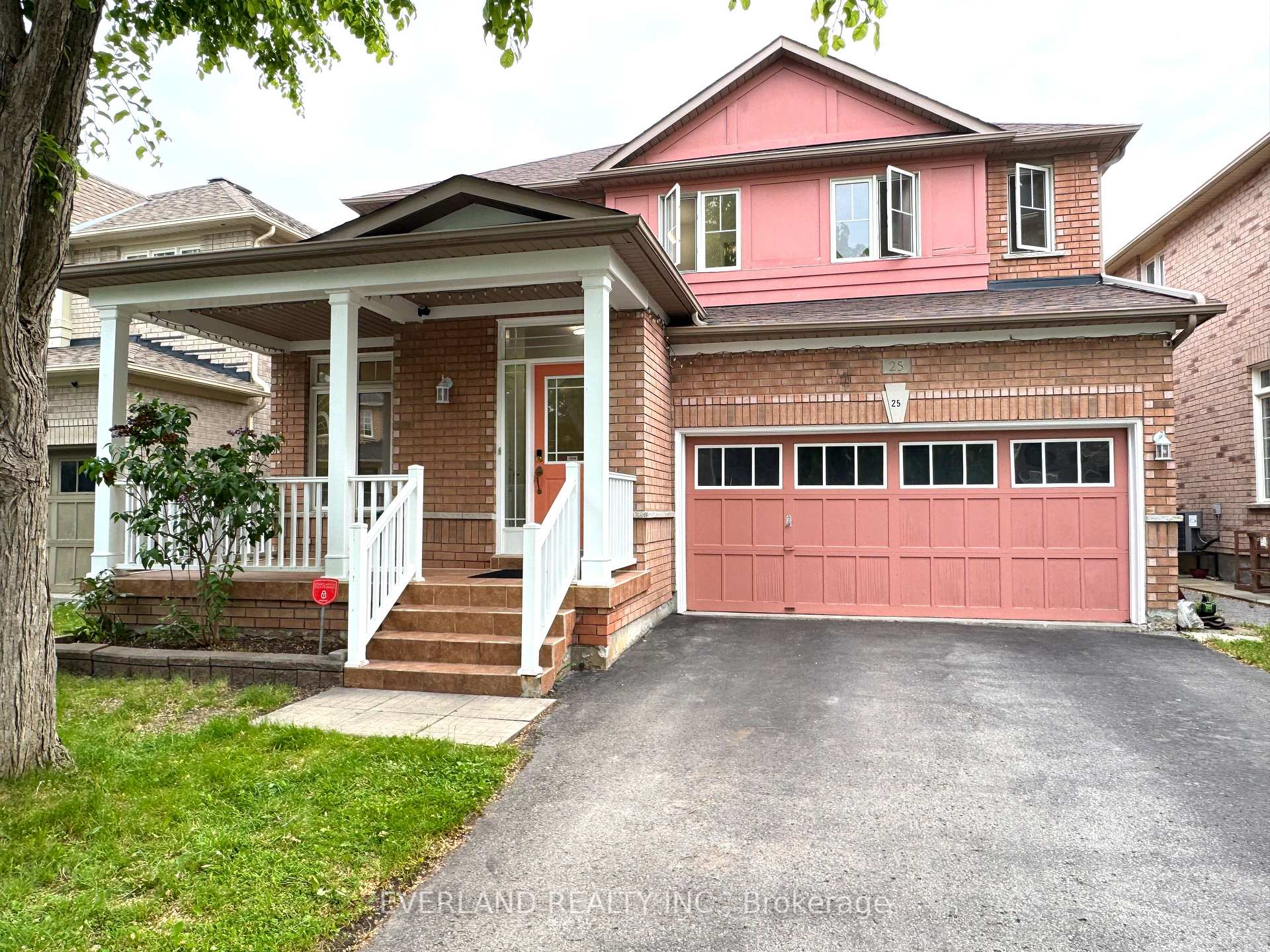 Photo 1 of 25 Saffron Street, Markham, Greensborough — HOMEH