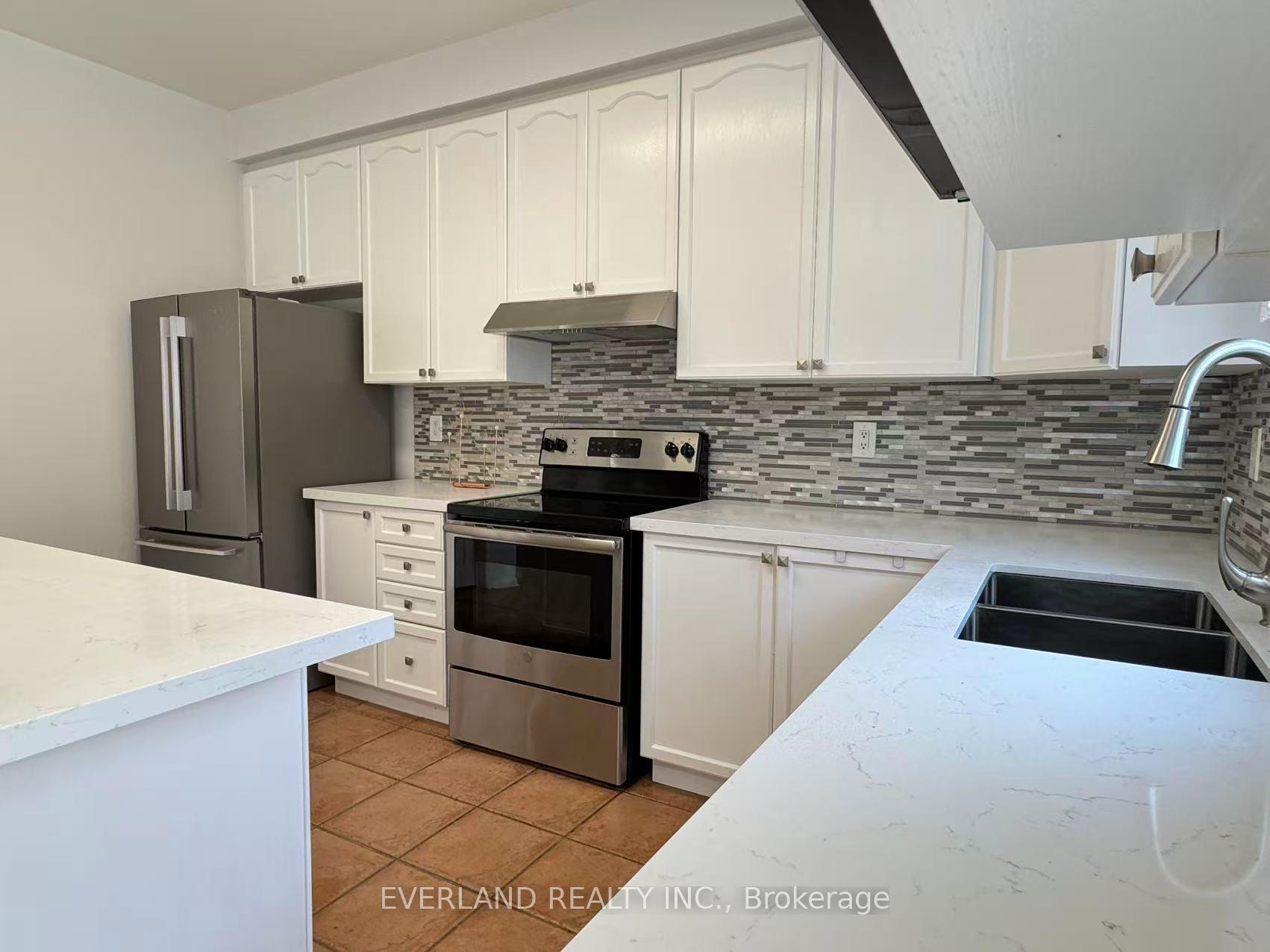 Photo 4 of 25 Saffron Street, Markham, Greensborough — HOMEH