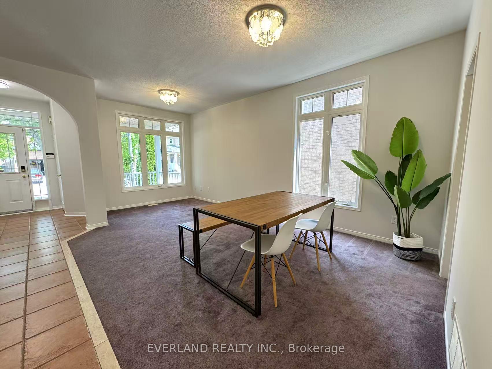 Photo 10 of 25 Saffron Street, Markham, Greensborough — HOMEH