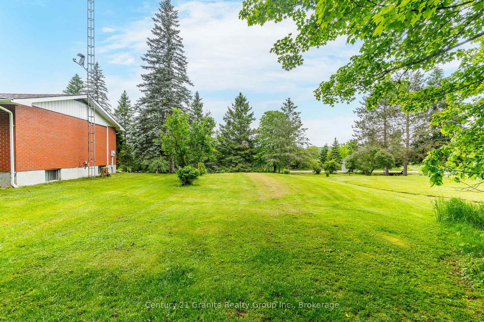Photo 42 of 1203 Spring Valley Road, Minden Hills, Lutterworth — HOMEH
