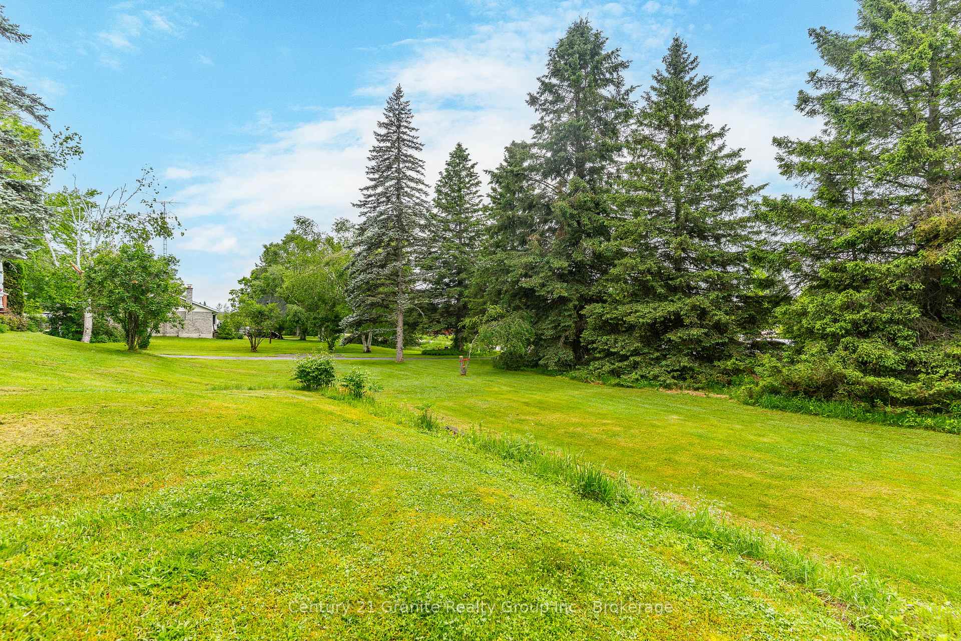 Photo 43 of 1203 Spring Valley Road, Minden Hills, Lutterworth — HOMEH