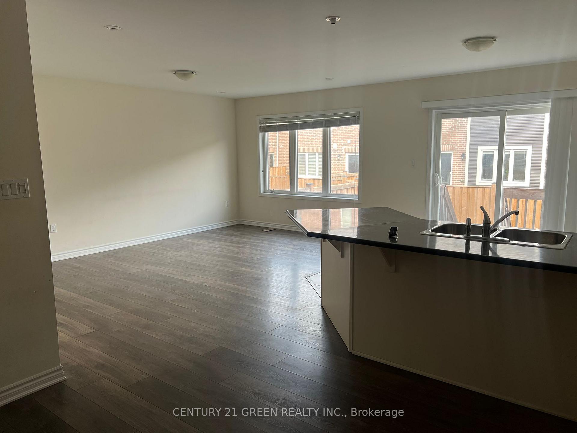 Photo 4 of 69 Reichert Court S, Milton, Willmott — HOMEH