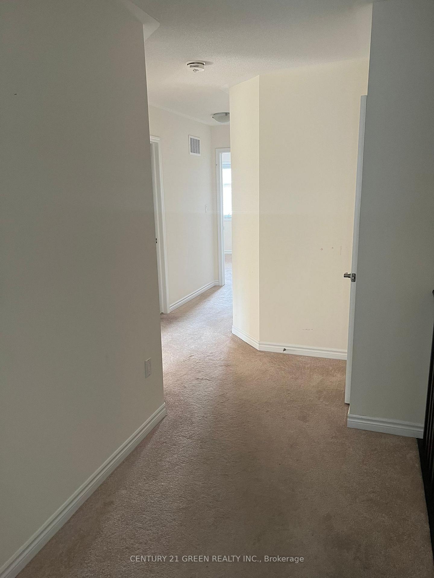 Photo 14 of 69 Reichert Court S, Milton, Willmott — HOMEH