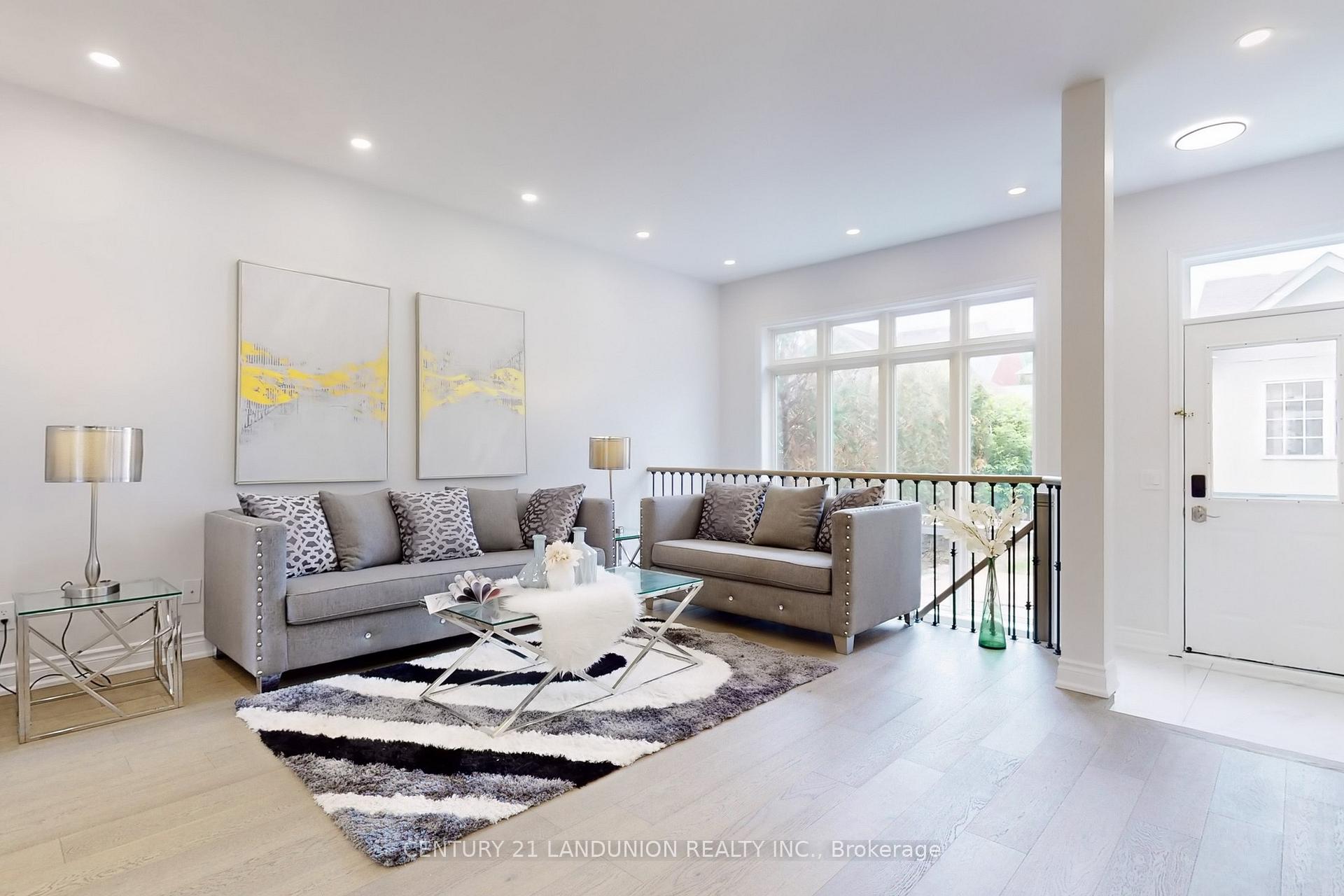 Photo 9 of 40 Port Rush Trail, Markham, Angus Glen — HOMEH
