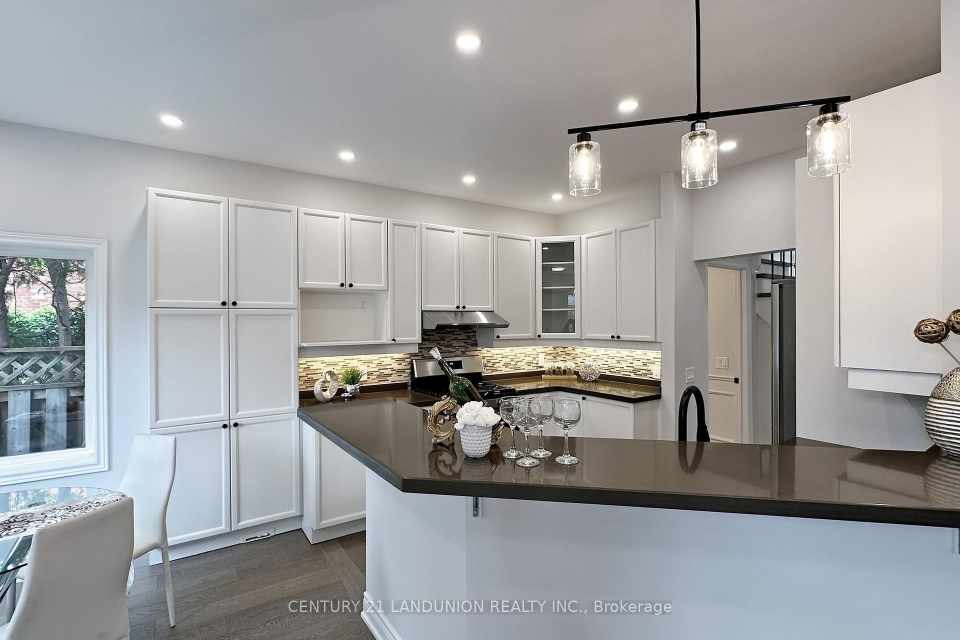 Photo 11 of 40 Port Rush Trail, Markham, Angus Glen — HOMEH