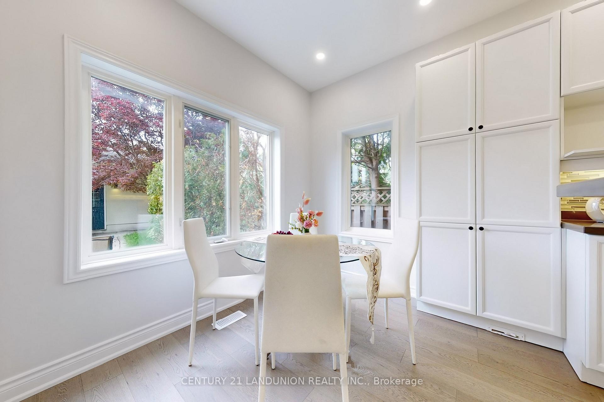 Photo 14 of 40 Port Rush Trail, Markham, Angus Glen — HOMEH