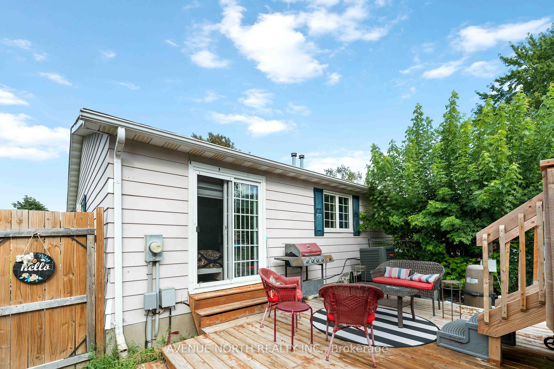 Photo 25 of 39 Ballantrae Way, Ottawa, Kanata - Glencairn/Hazeldean — HOMEH