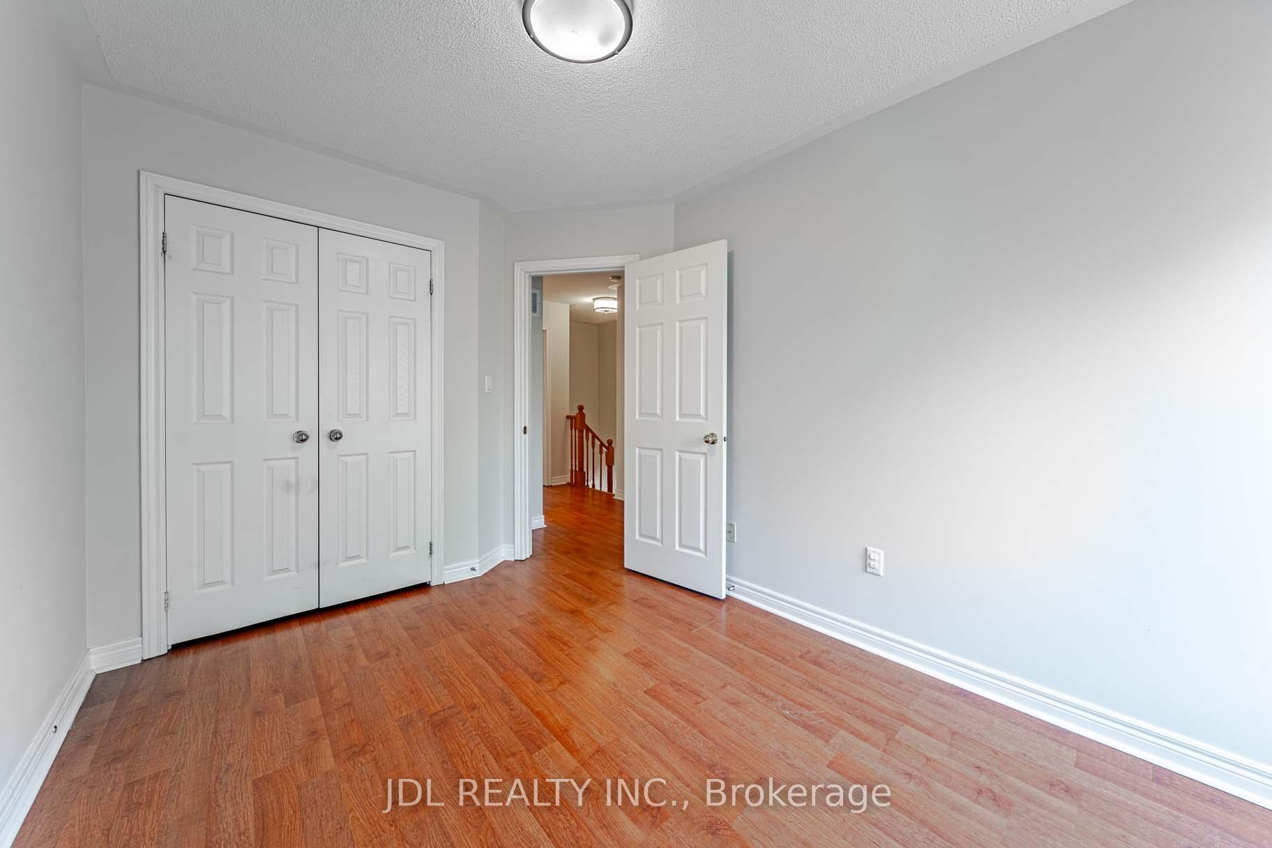 Photo 17 of 164 Galleria Parkway, Markham, Commerce Valley — HOMEH