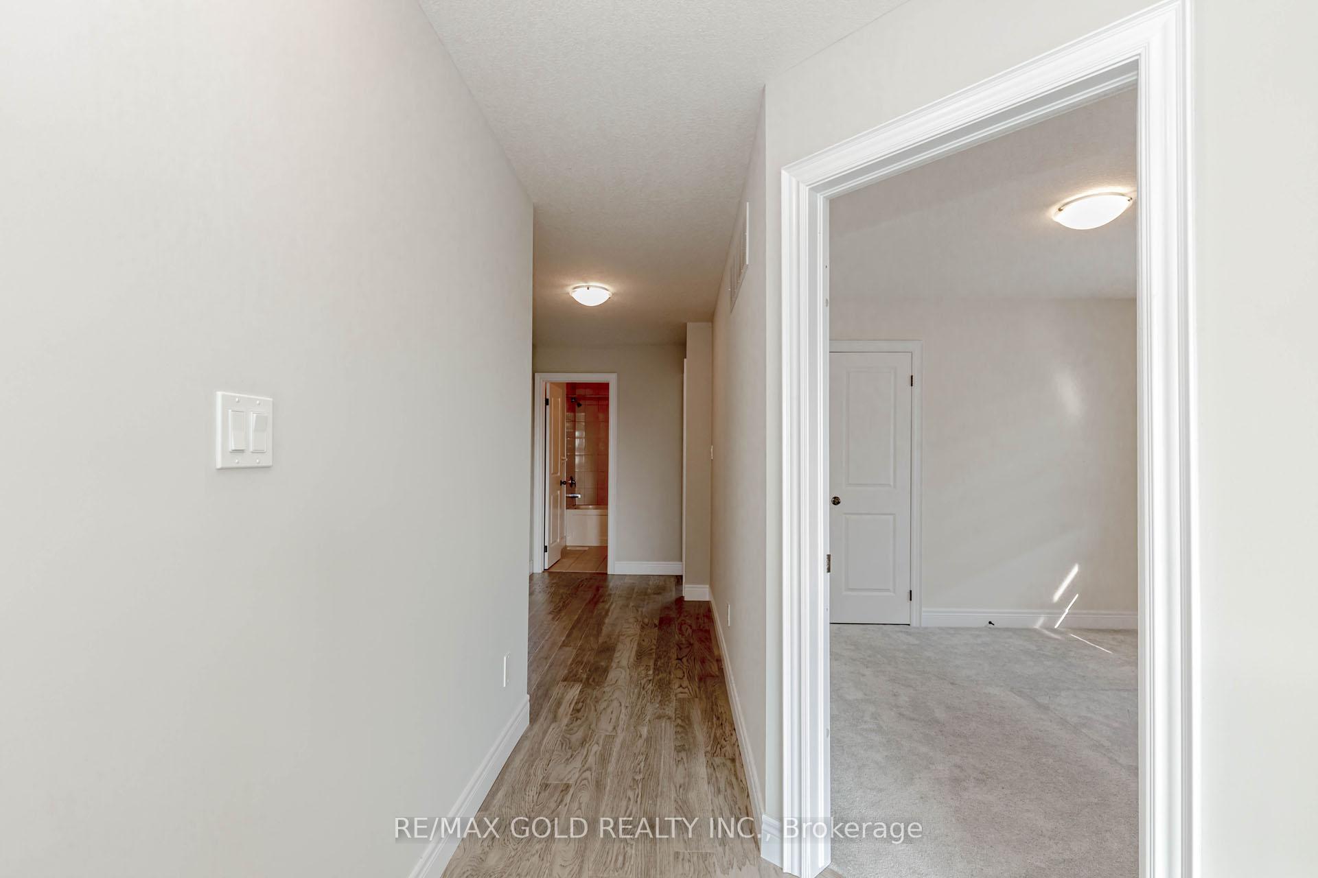 Photo 37 of Unit Upstairs, 61 Eleanor Avenue, Hamilton, Eleanor — HOMEH