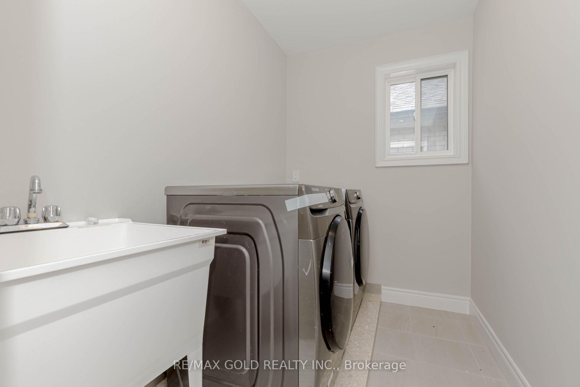 Photo 44 of Unit Upstairs, 61 Eleanor Avenue, Hamilton, Eleanor — HOMEH