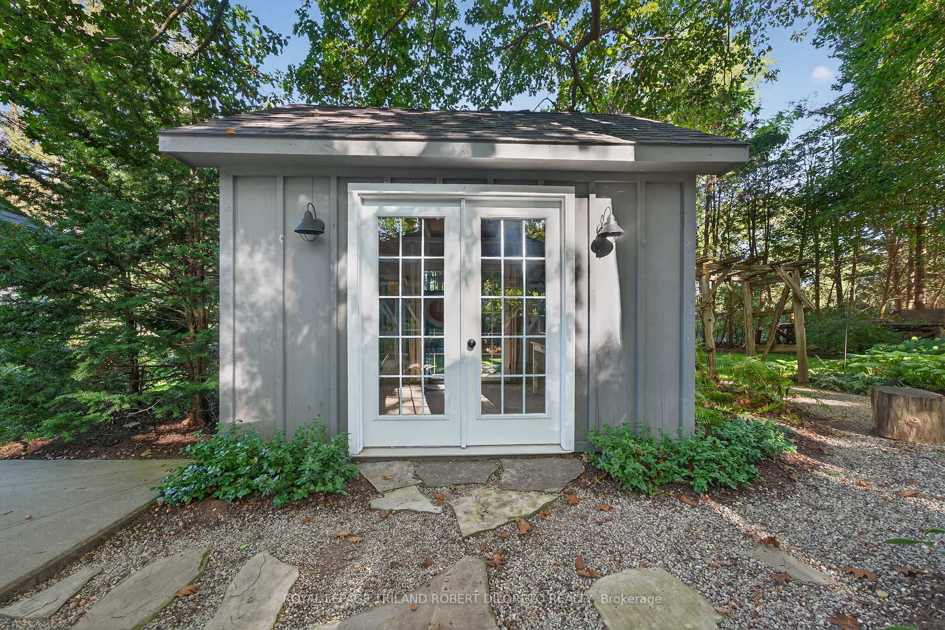 Photo 10 of 139 Union Avenue, Middlesex Centre, Komoka — HOMEH