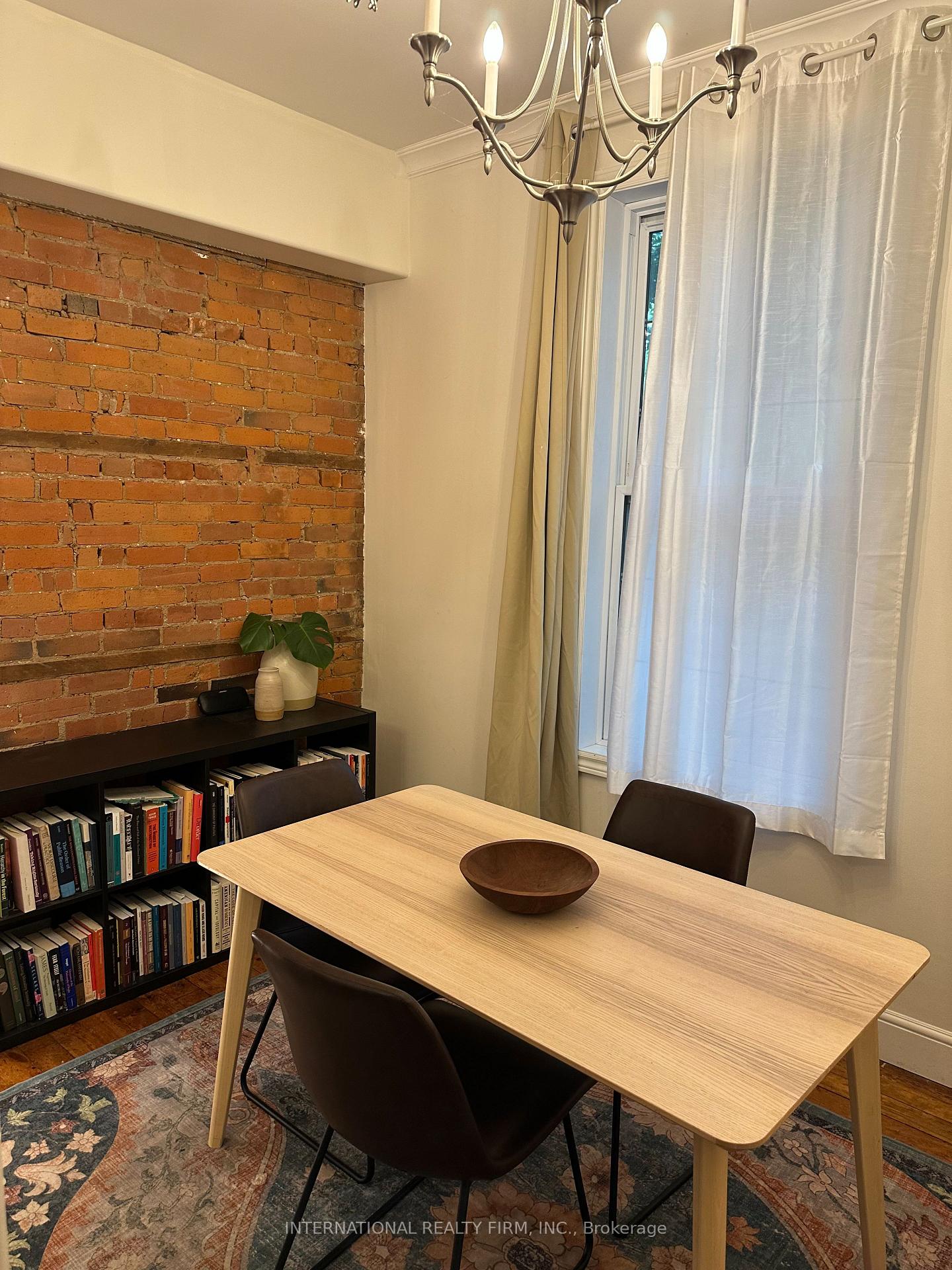 Photo 4 of 65 Canada Street, Hamilton, Kirkendall — HOMEH