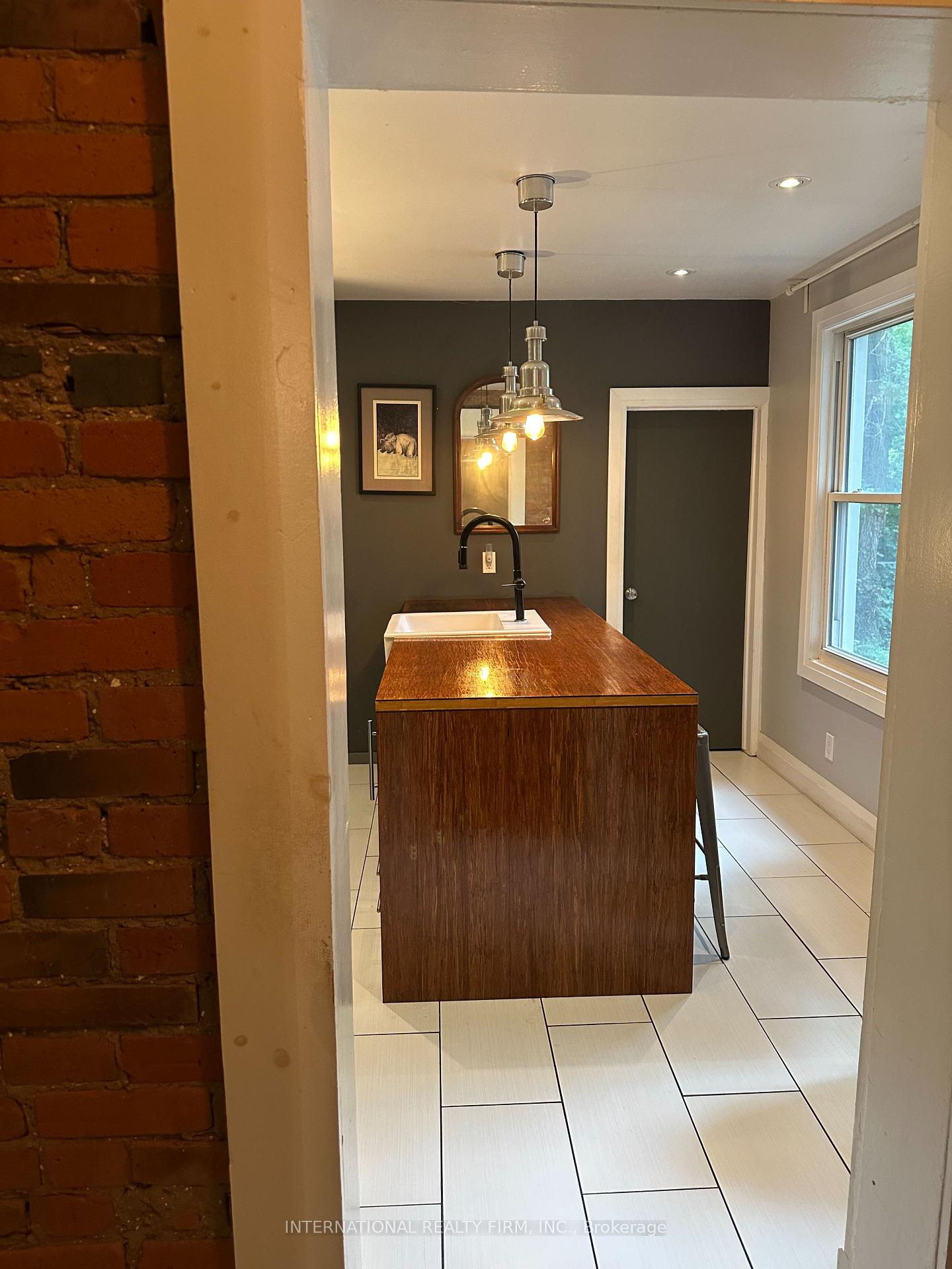 Photo 13 of 65 Canada Street, Hamilton, Kirkendall — HOMEH