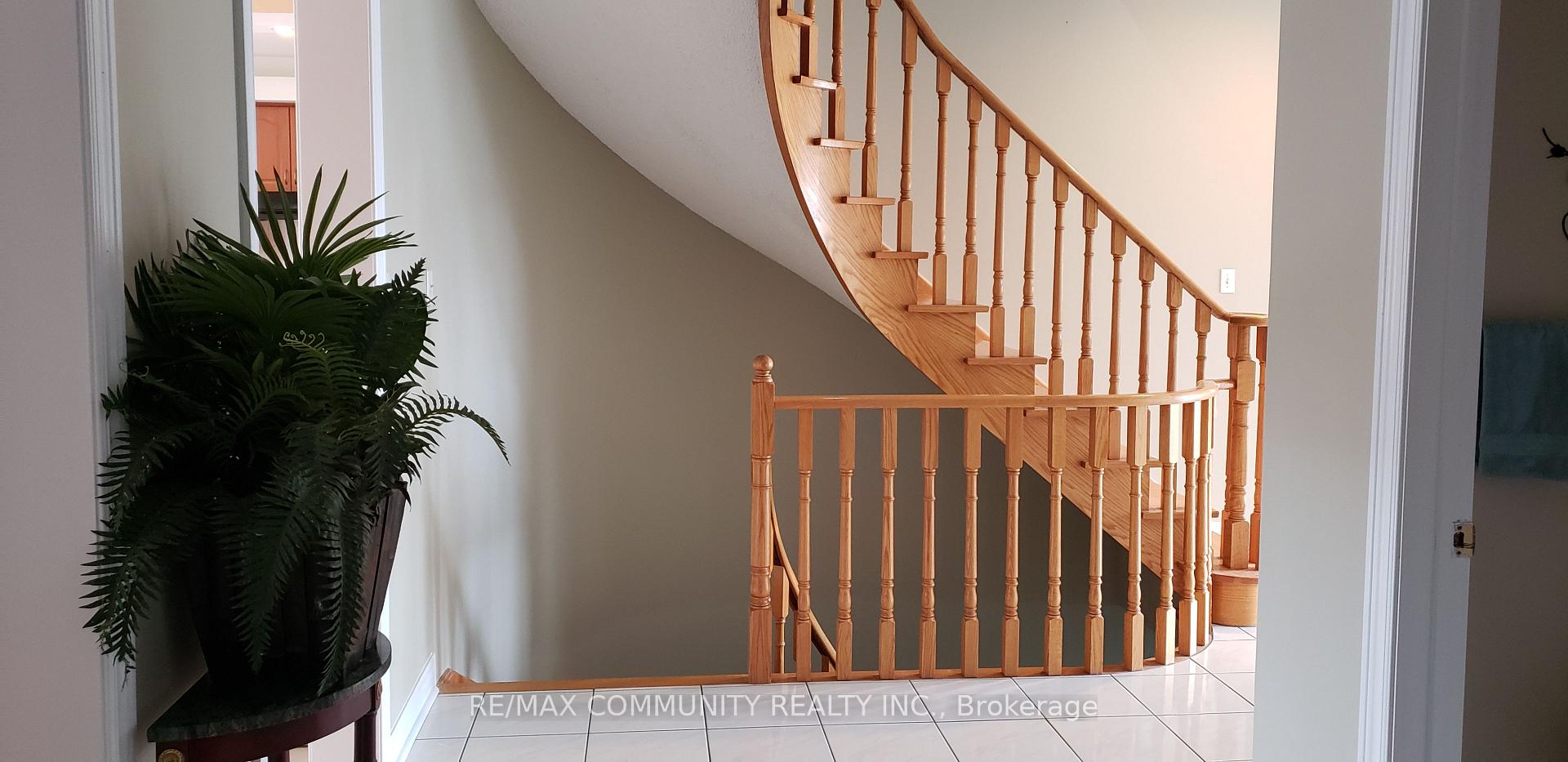 Photo 18 of 45 Eyer Drive, Markham, Cachet — HOMEH