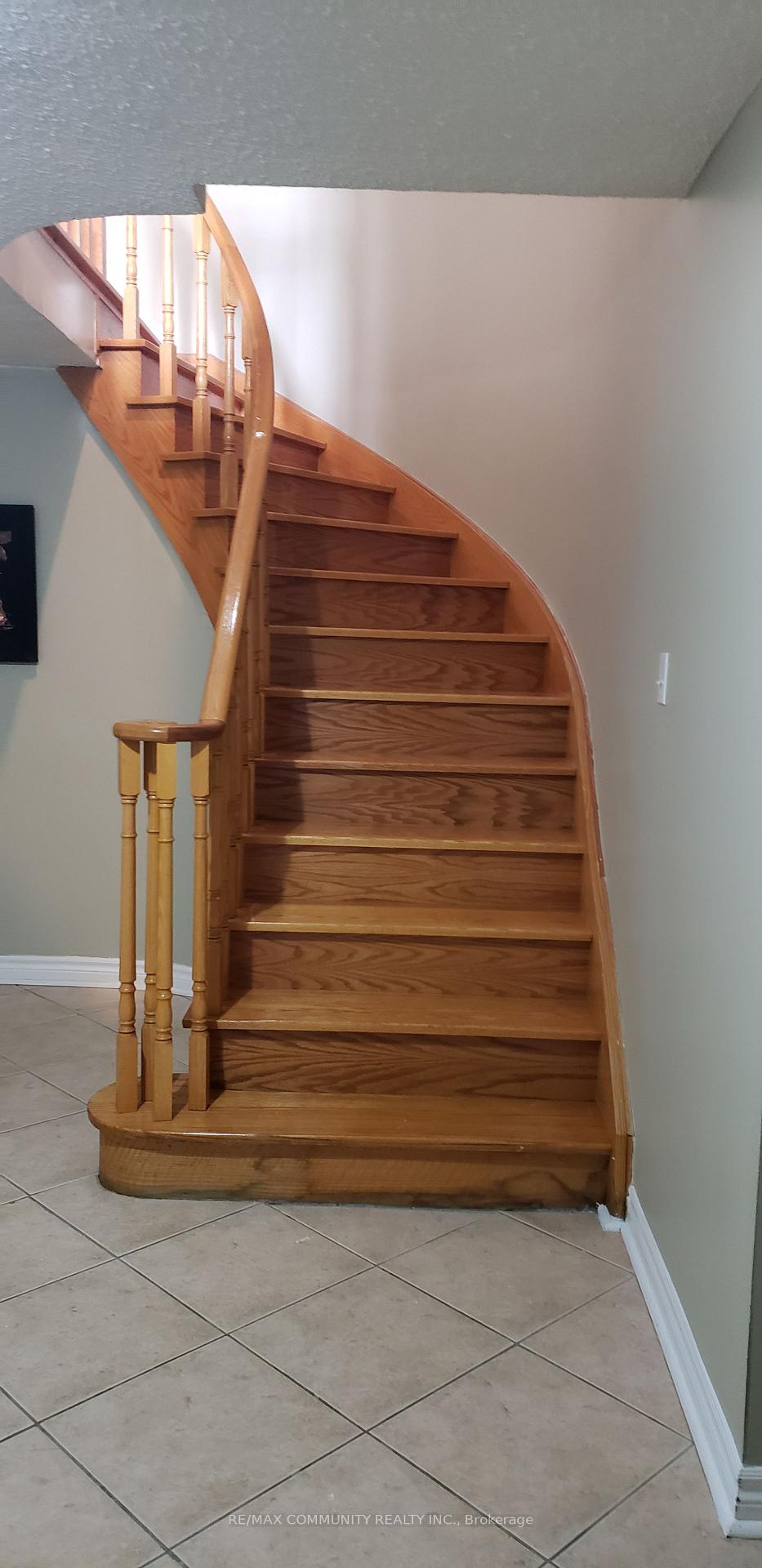 Photo 23 of 45 Eyer Drive, Markham, Cachet — HOMEH