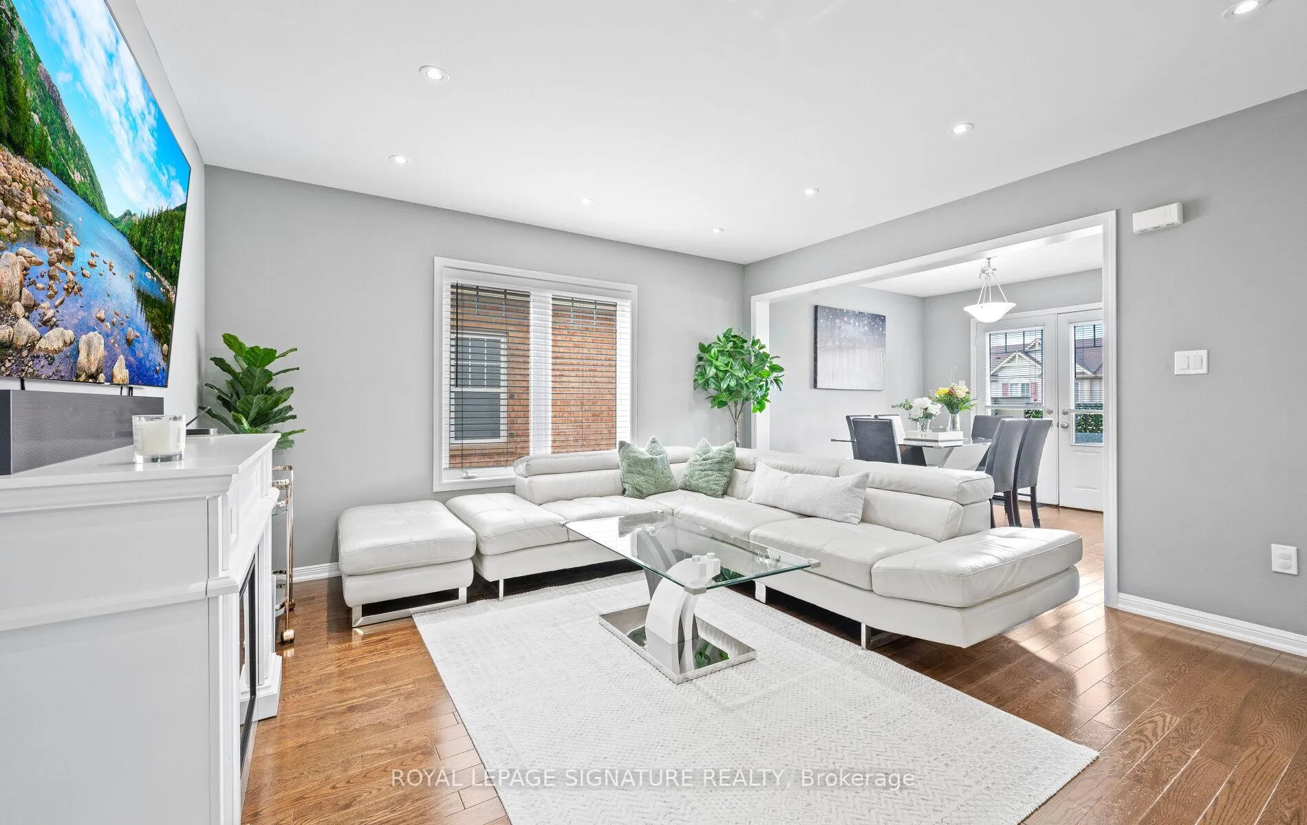 Photo 8 of 240 Mortimer Crescent, Milton, Harrison — HOMEH
