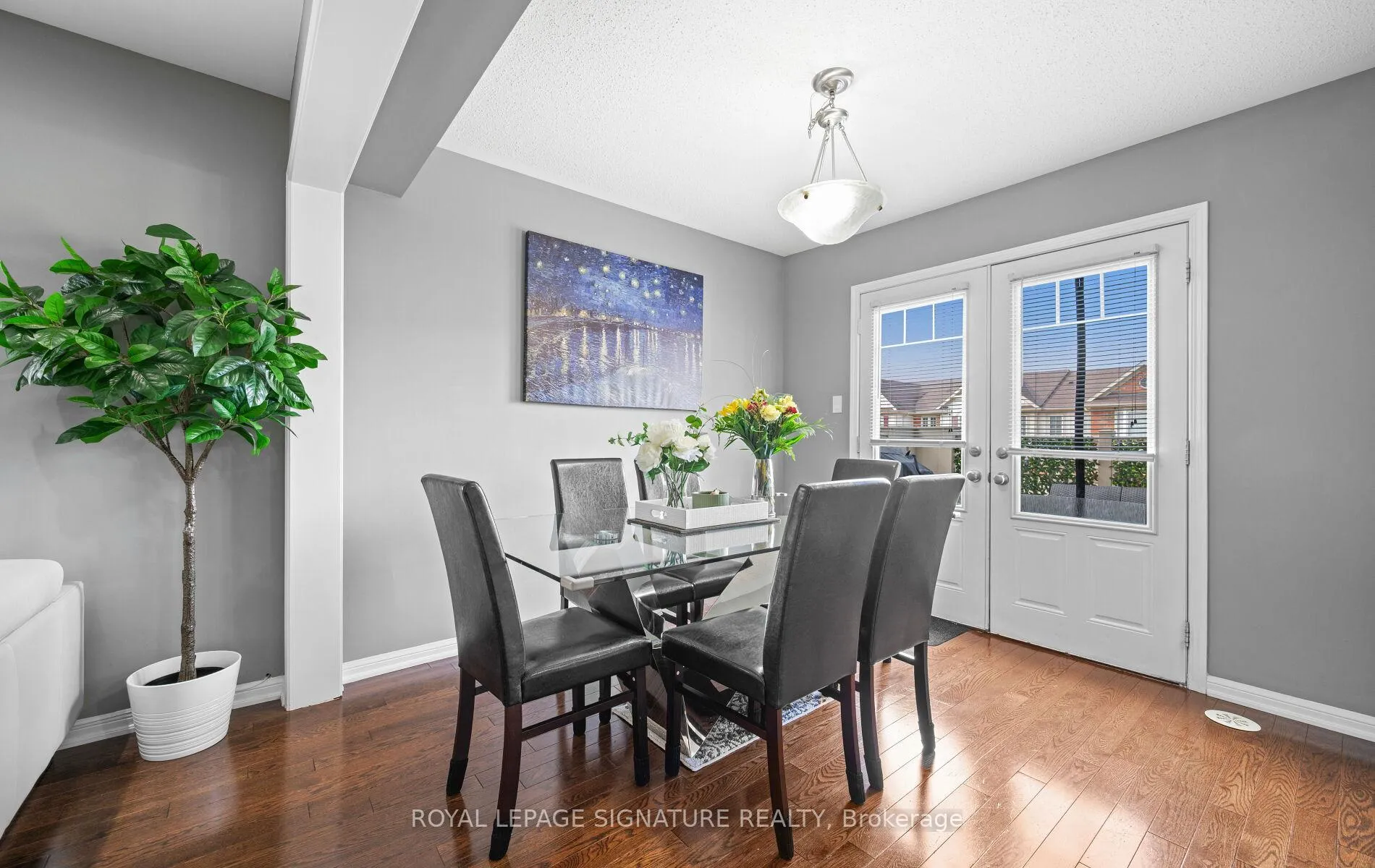 Photo 11 of 240 Mortimer Crescent, Milton, Harrison — HOMEH