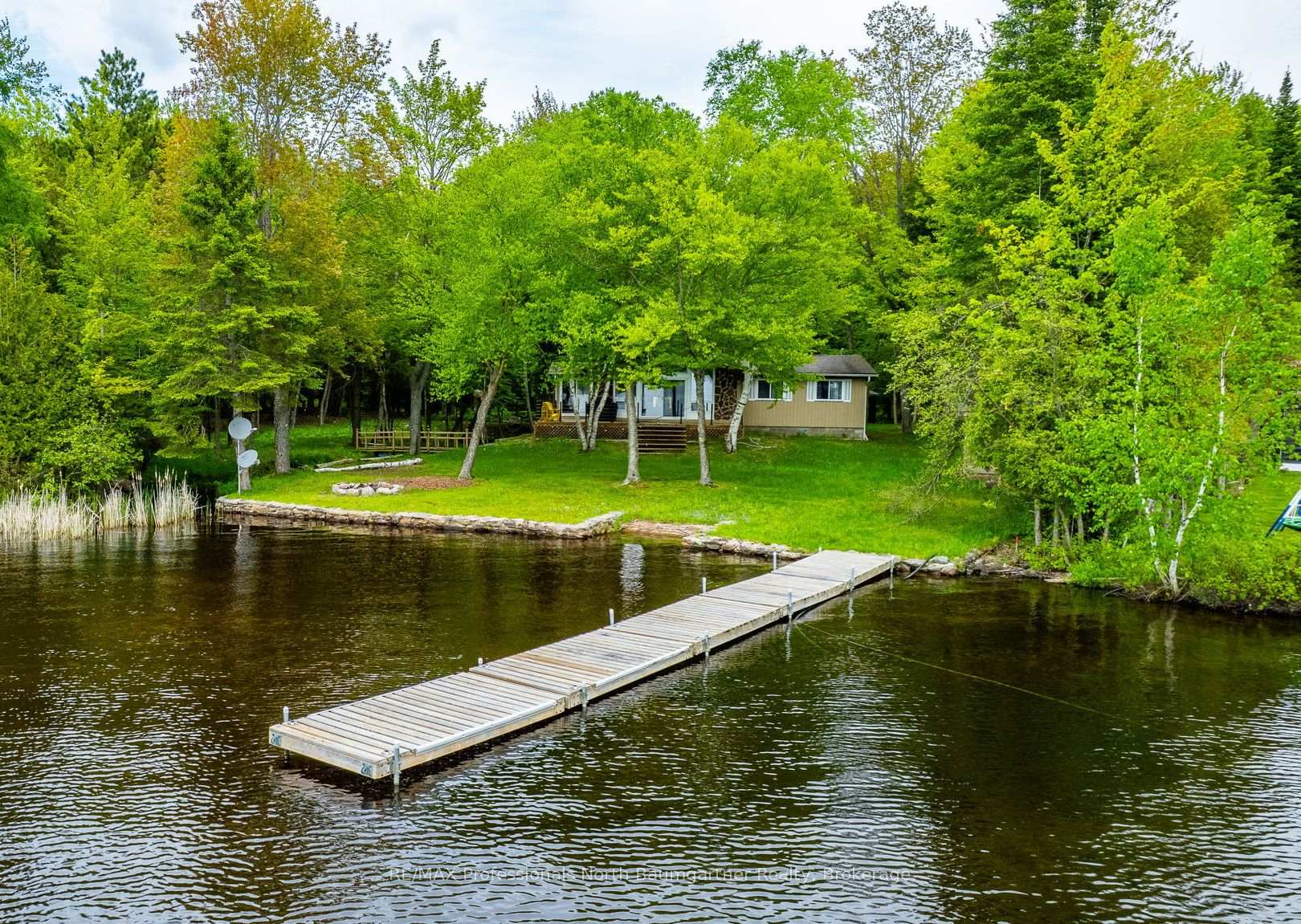 Photo 1 of 1088 Gravel Pit Drive, Minden Hills, Minden — HOMEH