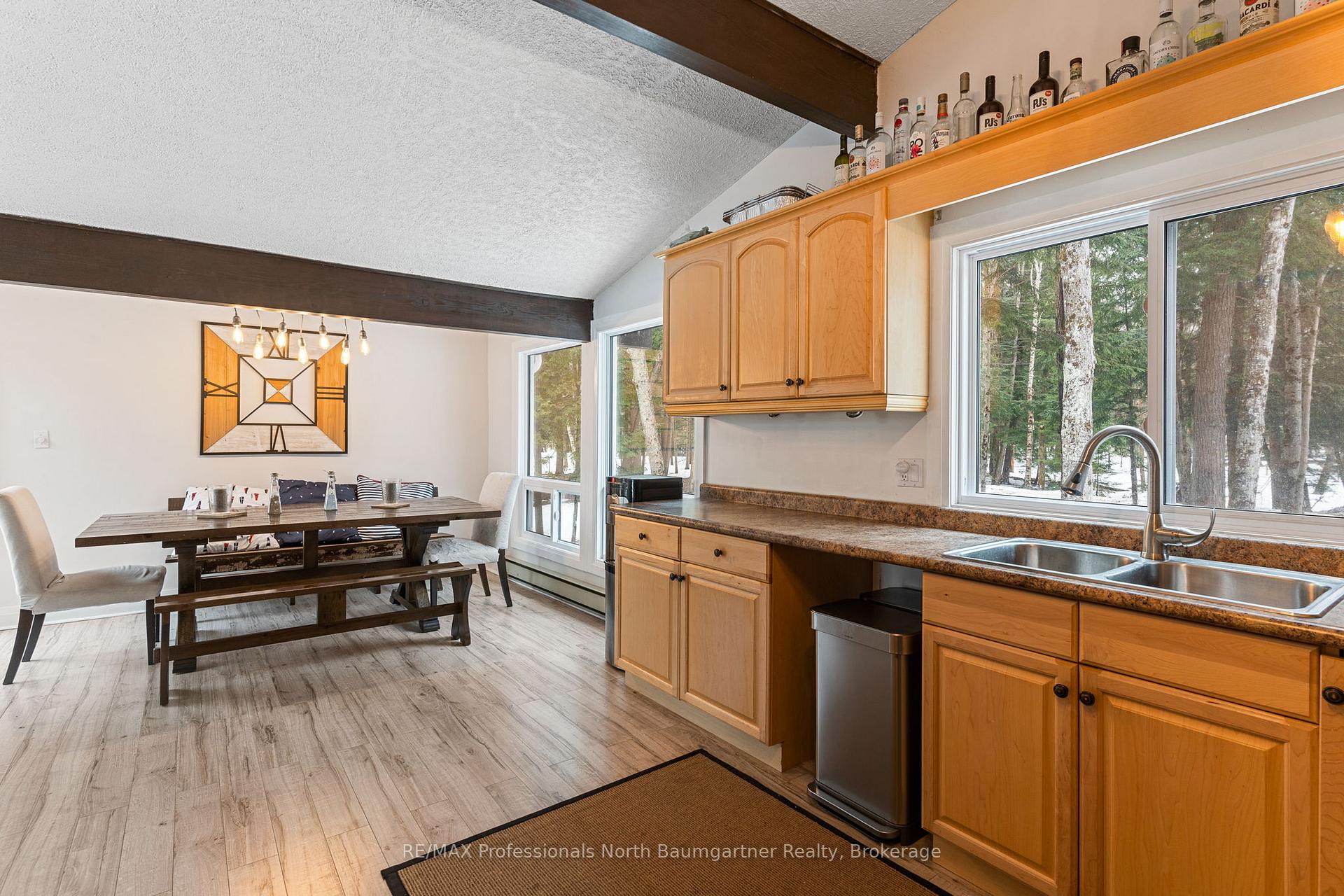 Photo 7 of 1088 Gravel Pit Drive, Minden Hills, Minden — HOMEH
